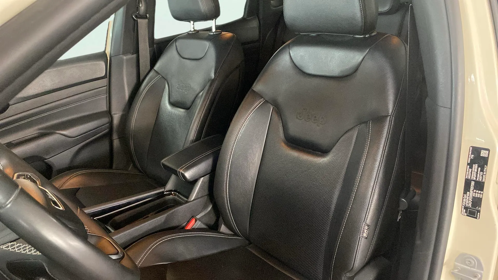 Jeep Compass 1.3 PHEV S AWD - foto 26