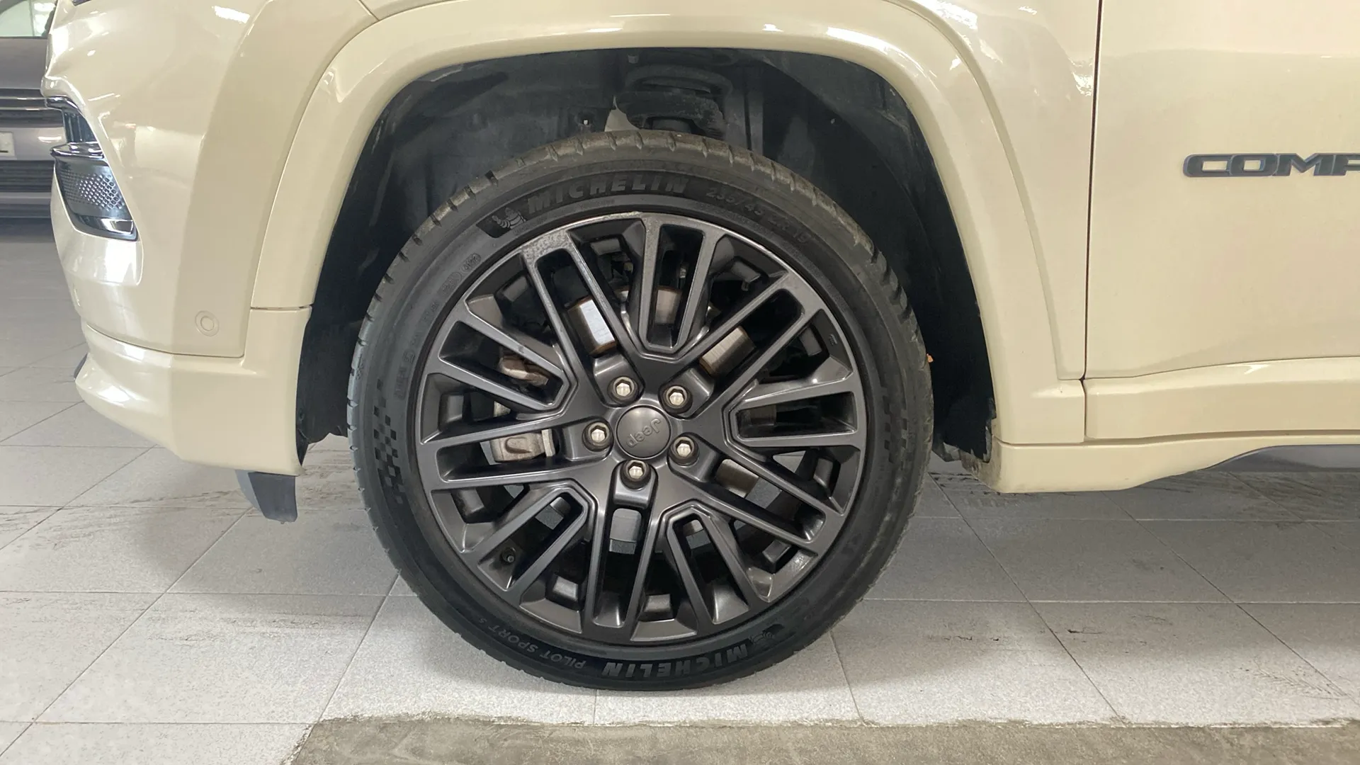 Jeep Compass 1.3 PHEV S AWD - foto 30