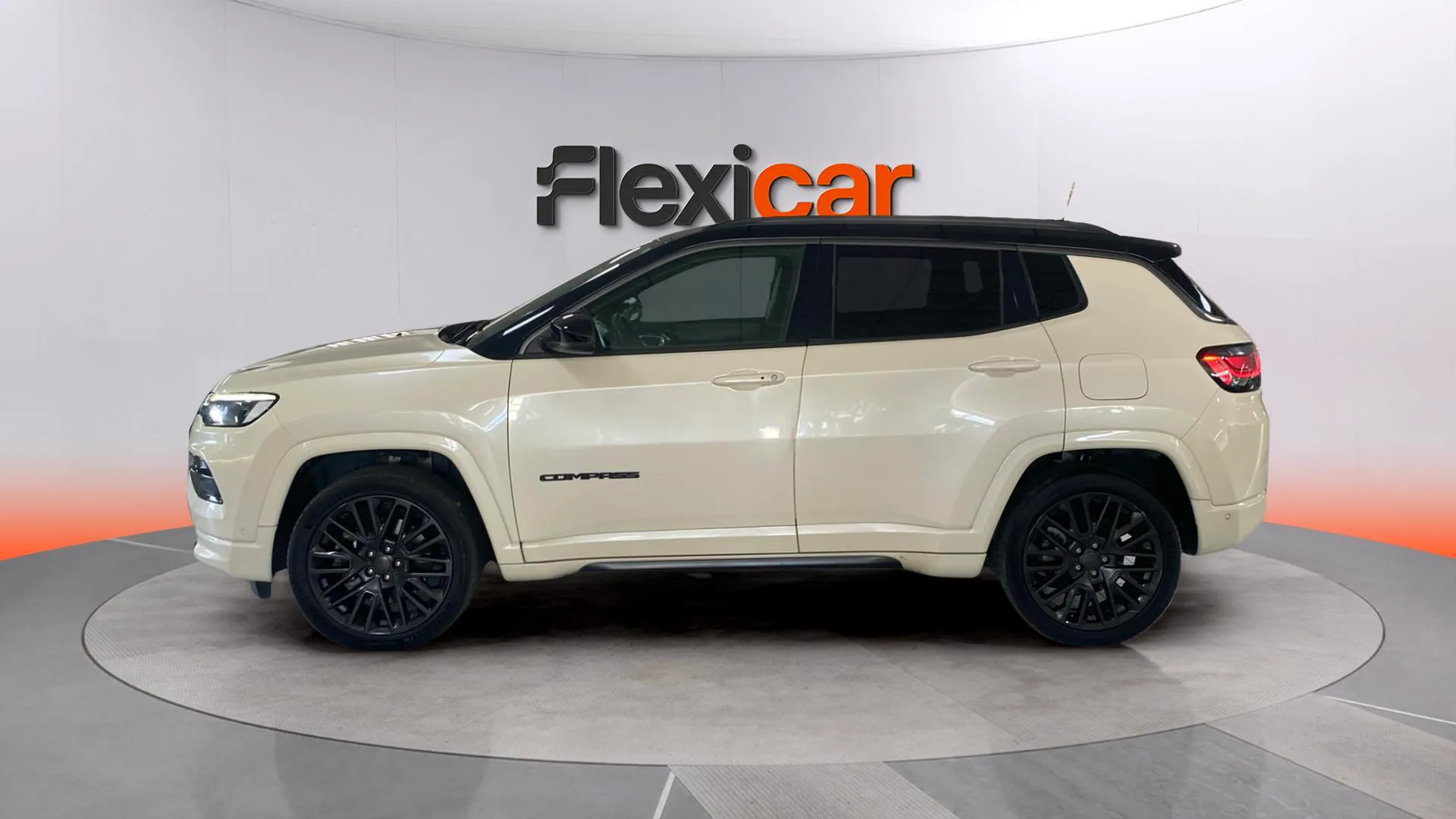 Jeep Compass 1.3 PHEV S AWD - foto 4
