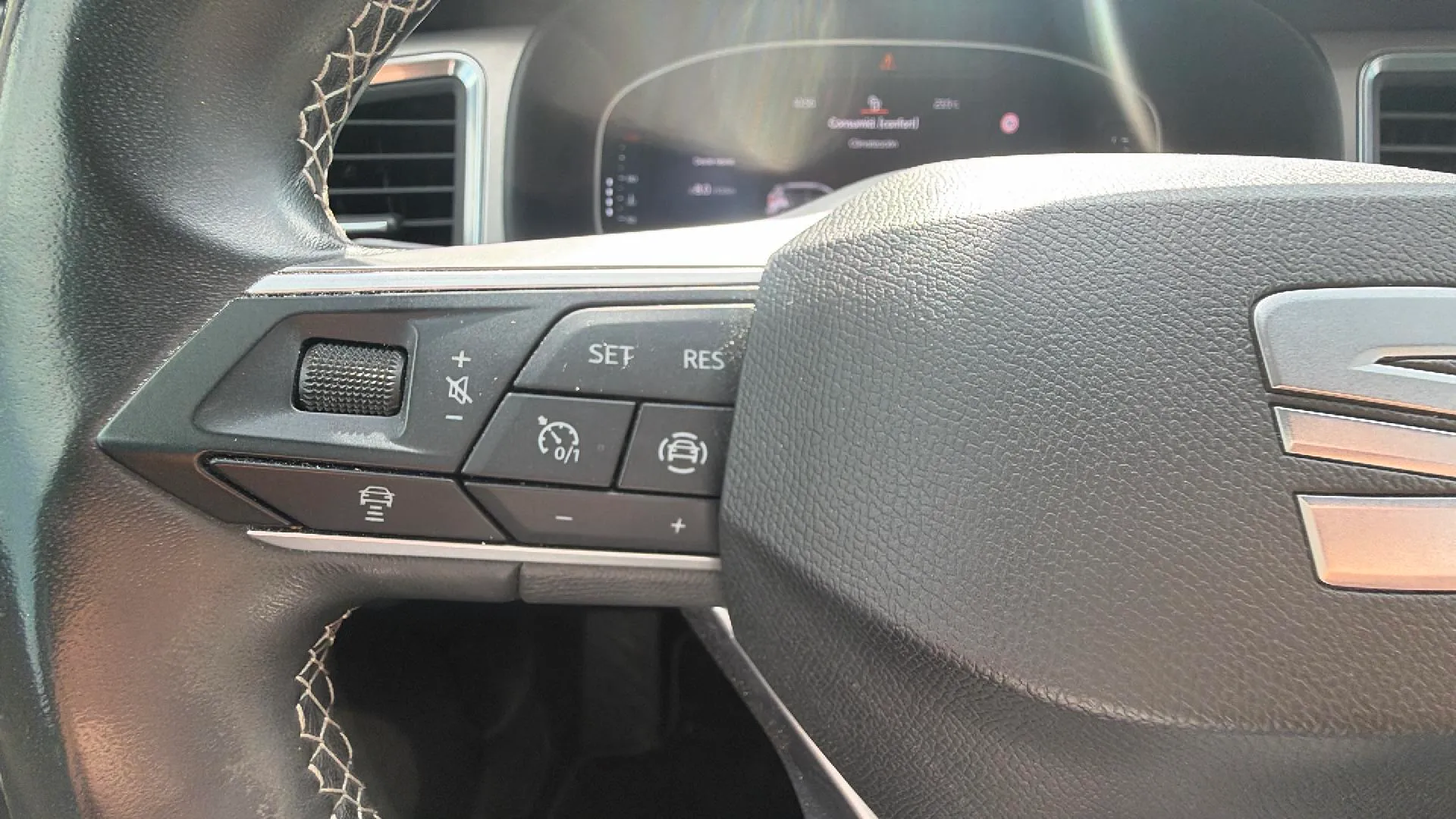 SEAT Ateca 1.5 TSI Xcellence Edit - foto 24