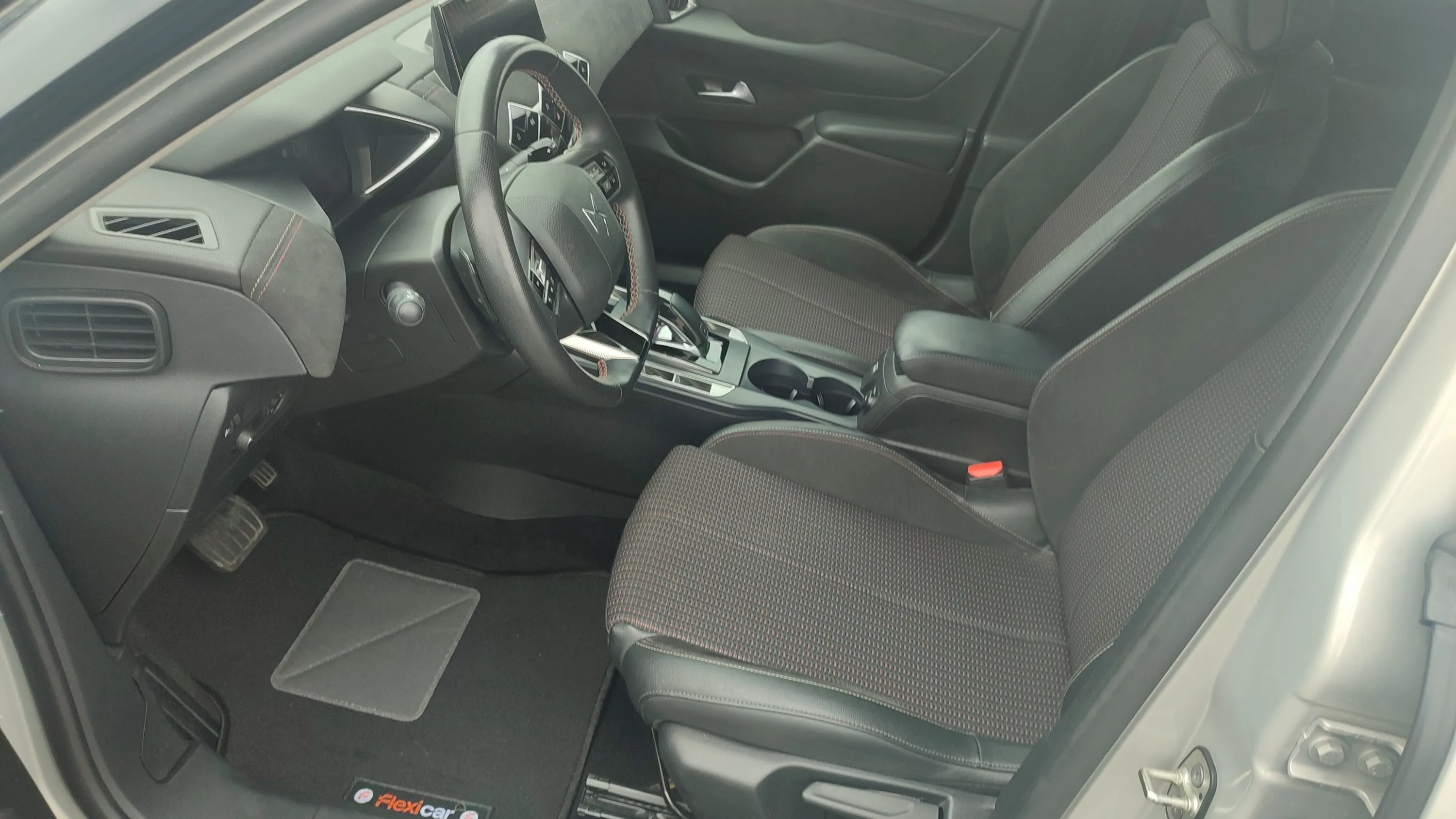 DS DS 3 PureTech Performance Line - foto 17