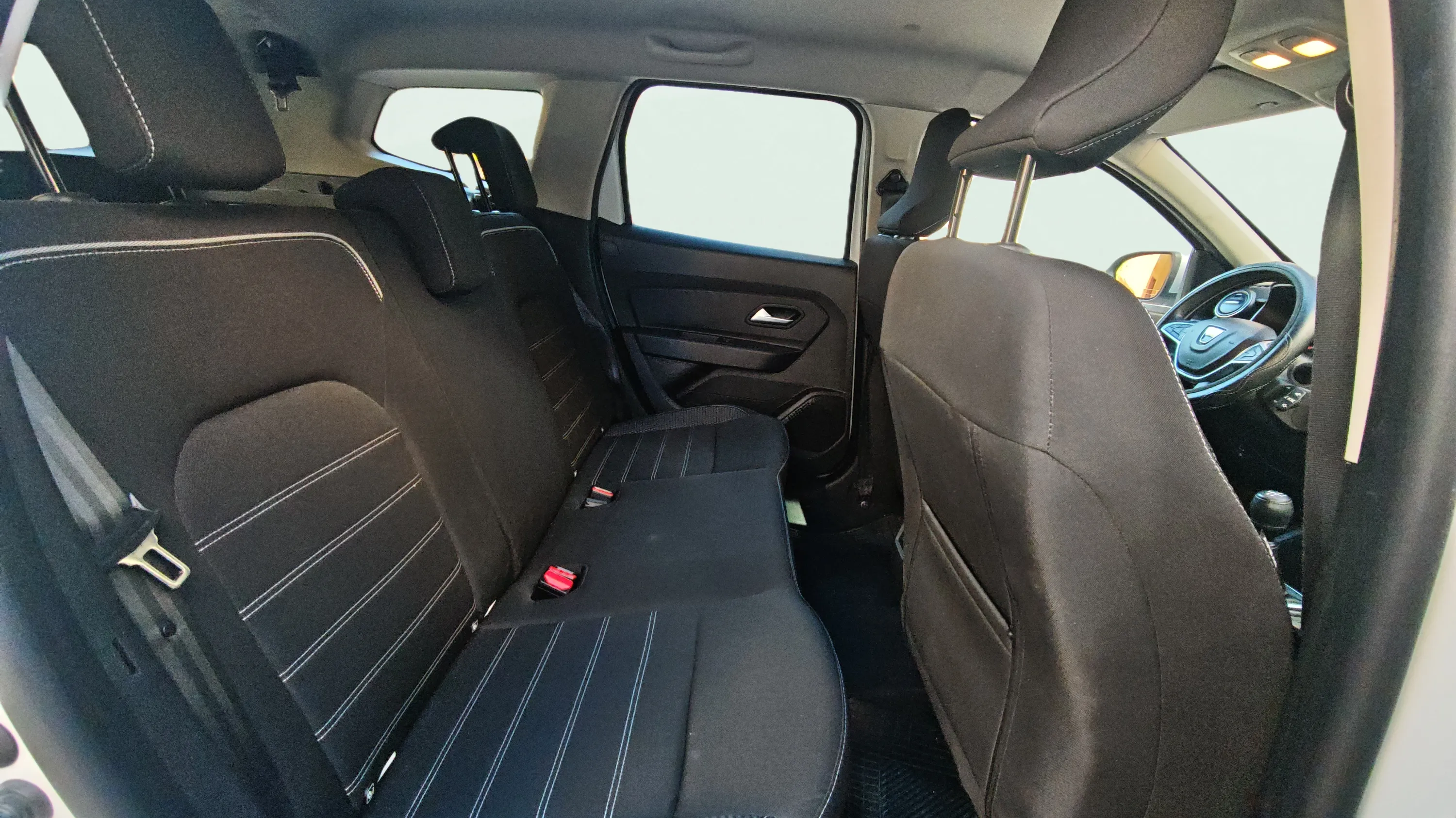 Dacia Duster Comfort Bl. dCi 4x2 - foto 14