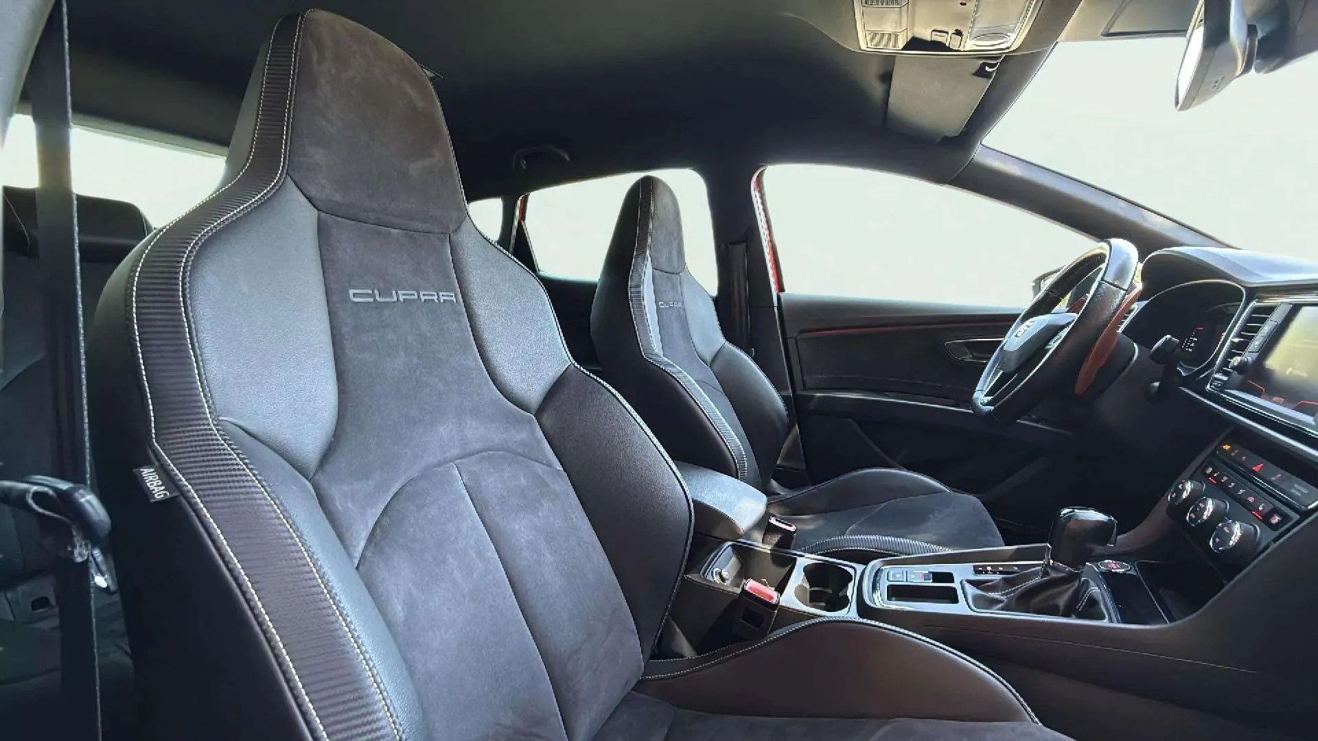 SEAT León 2.0 TSI DSG-7 Cupra - foto 23