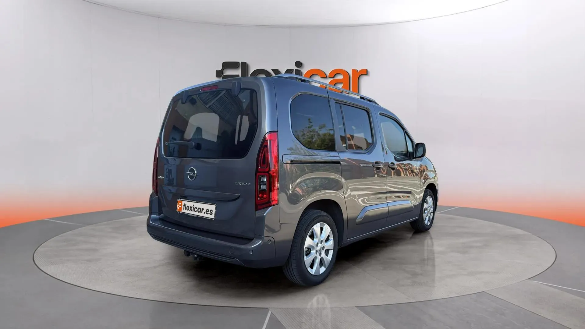 Opel Combo 1.5 TD Innovation L - foto 4