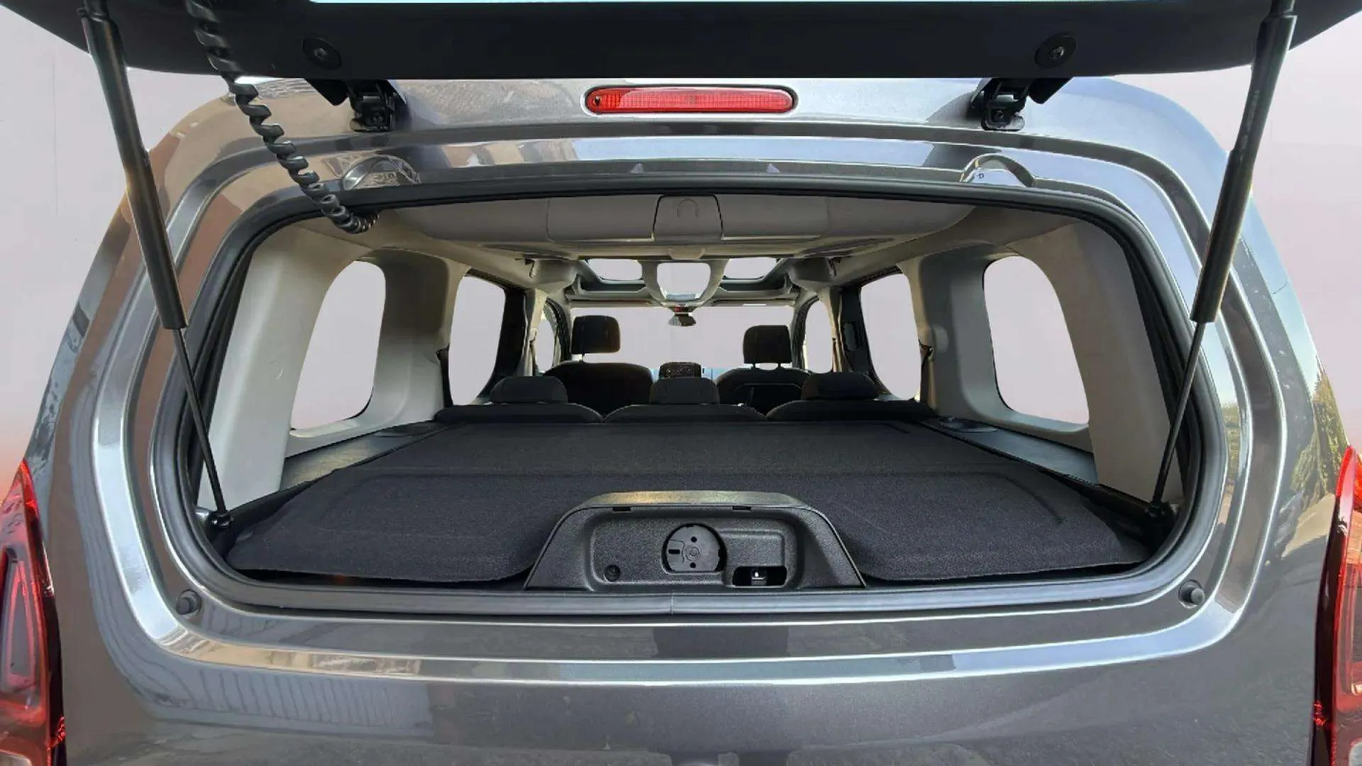 Opel Combo 1.5 TD Innovation L - foto 7