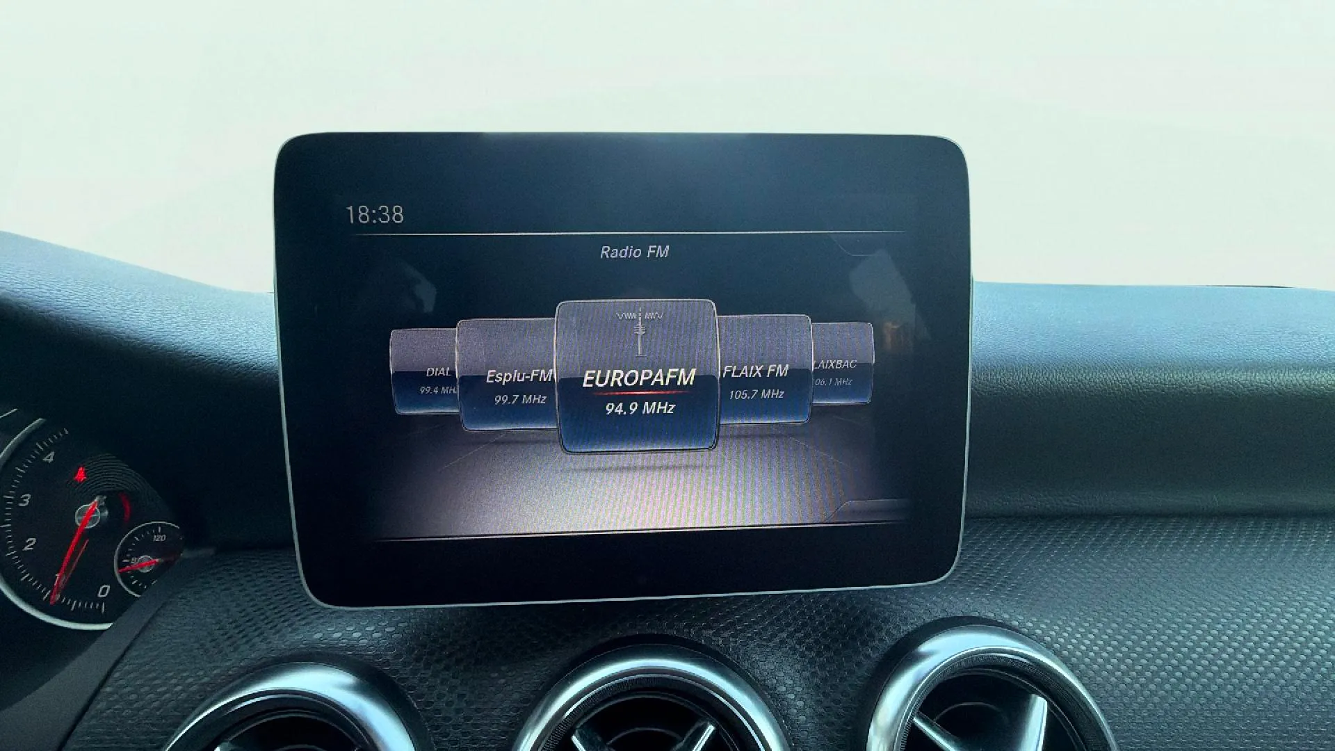 Mercedes-Benz Clase A A 180 - foto 18