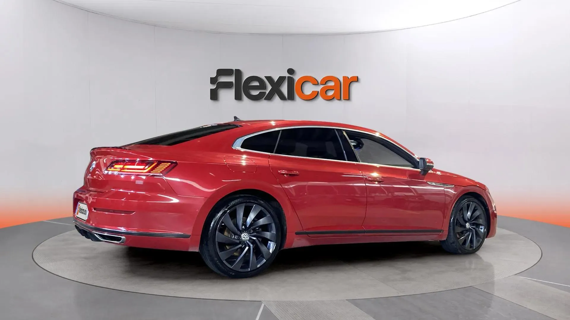 Volkswagen Arteon R-Line 2.0 TSI DSG 4Motion - foto 9