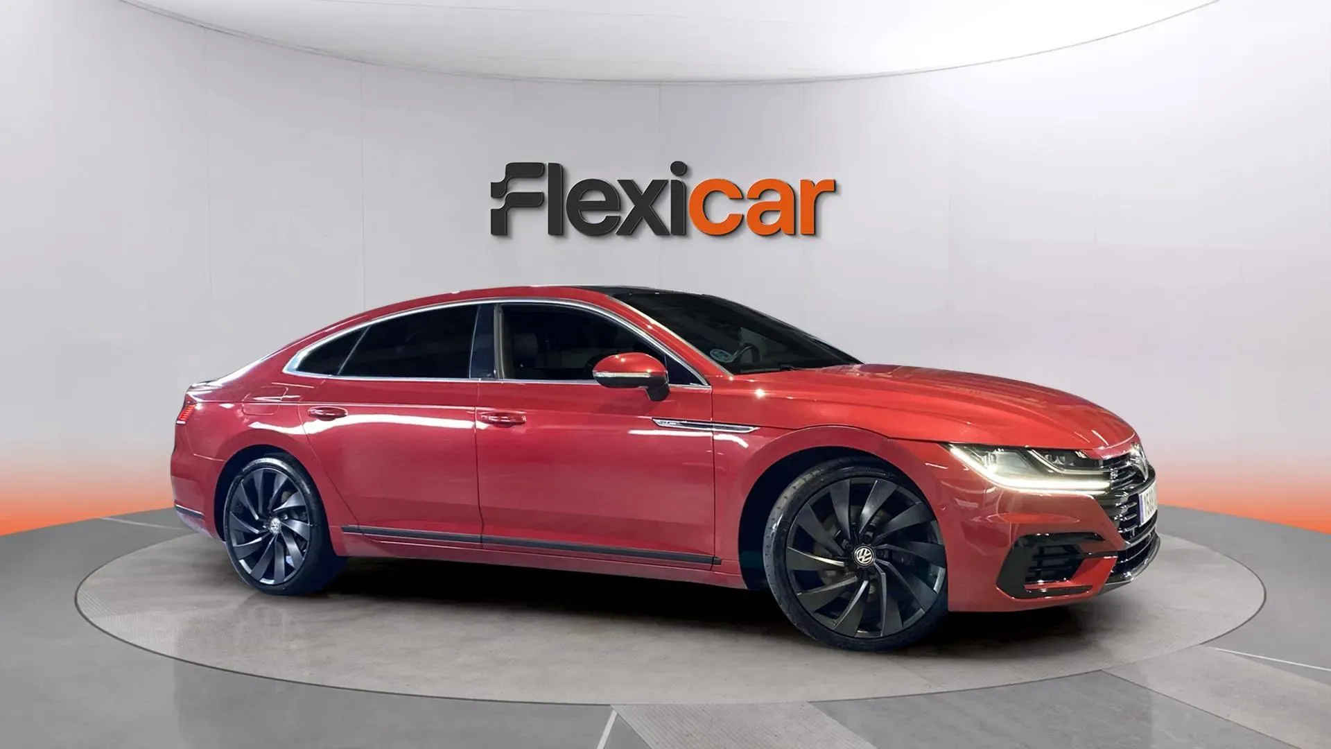 Volkswagen Arteon R-Line 2.0 TSI DSG 4Motion - foto 2