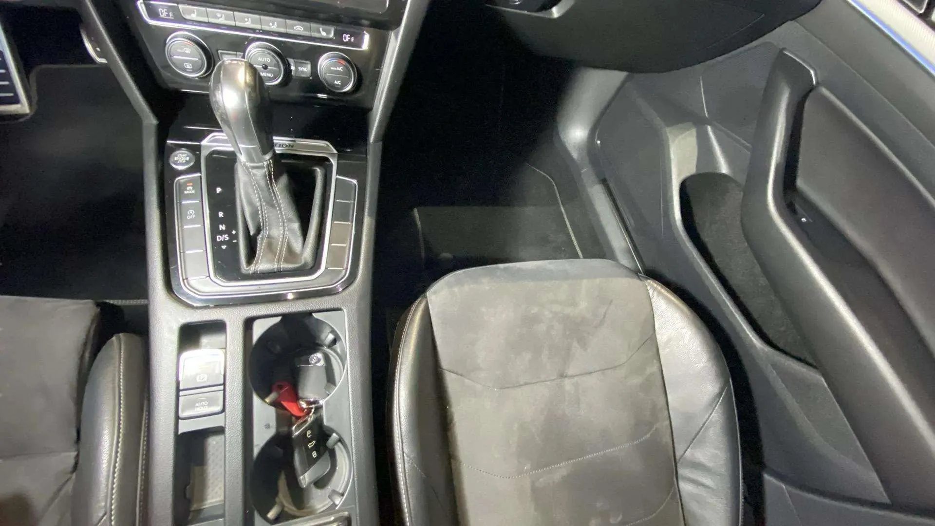 Volkswagen Arteon R-Line 2.0 TSI DSG 4Motion - foto 17