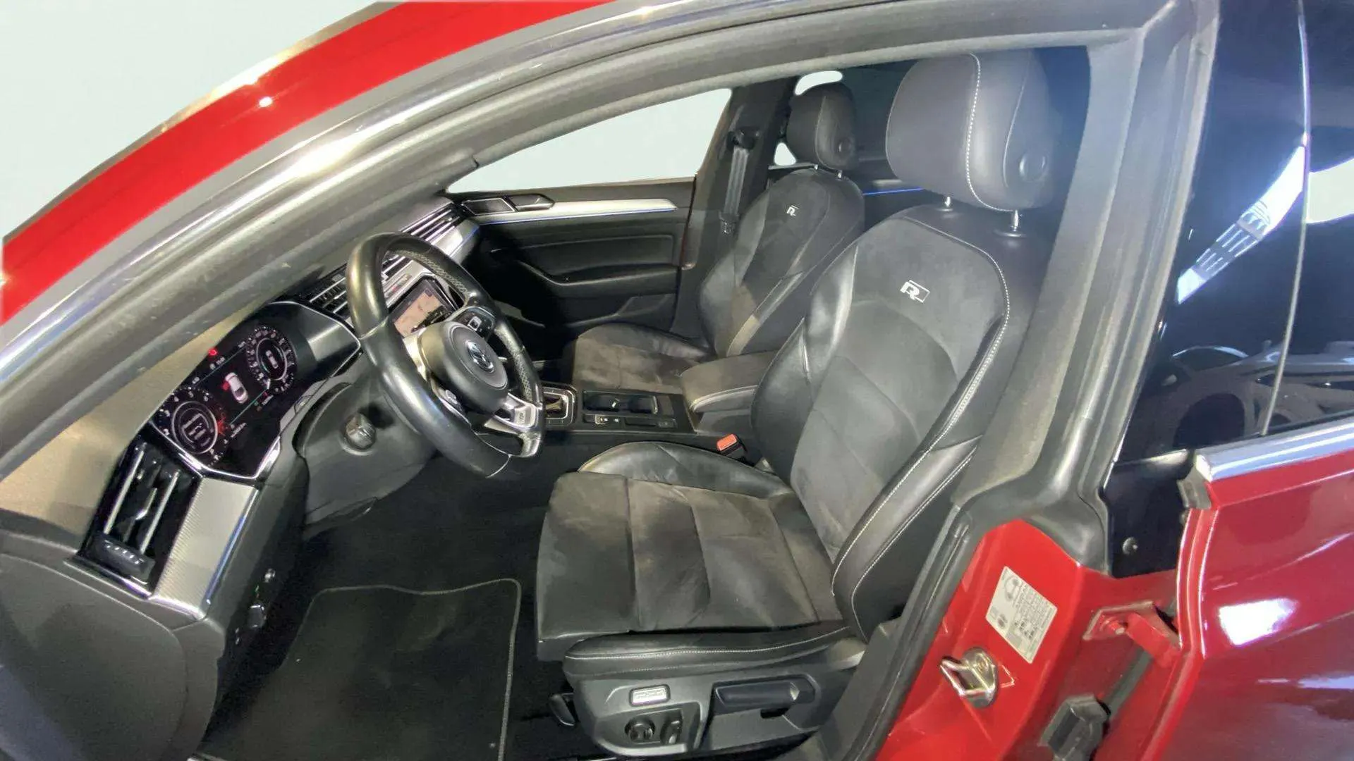 Volkswagen Arteon R-Line 2.0 TSI DSG 4Motion - foto 13