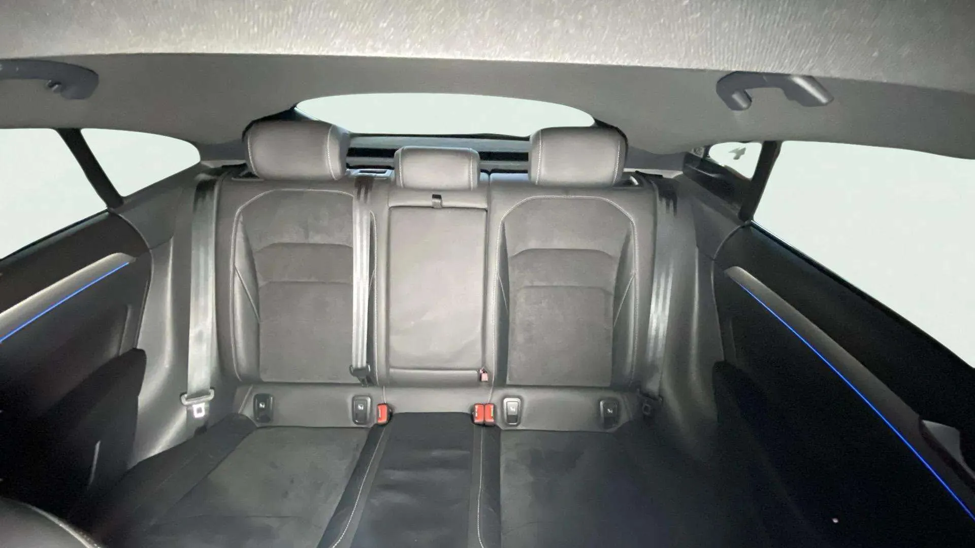 Volkswagen Arteon R-Line 2.0 TSI DSG 4Motion - foto 14