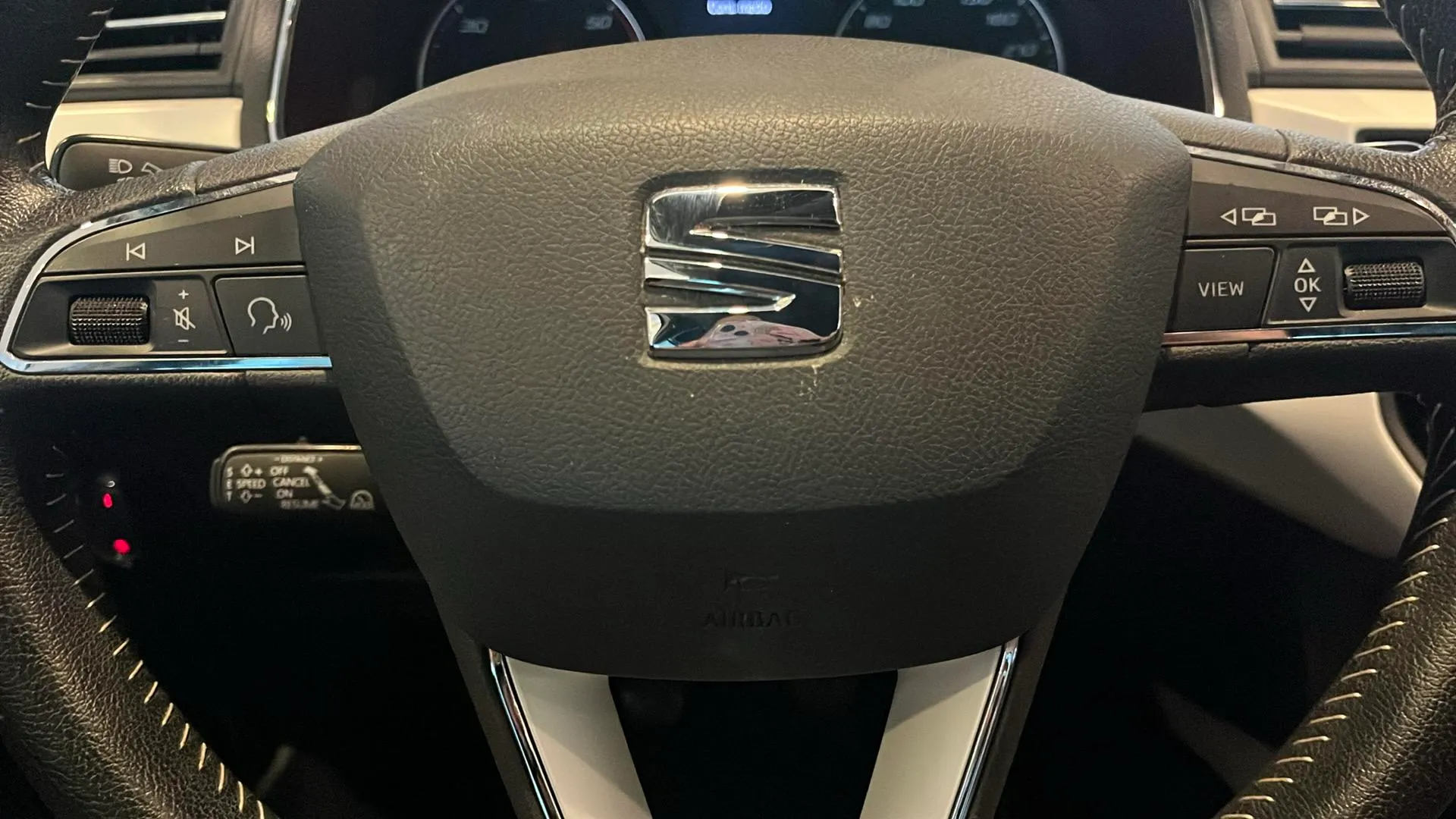 SEAT Arona 1.6 TDI Xcellence Ecomotive - foto 12