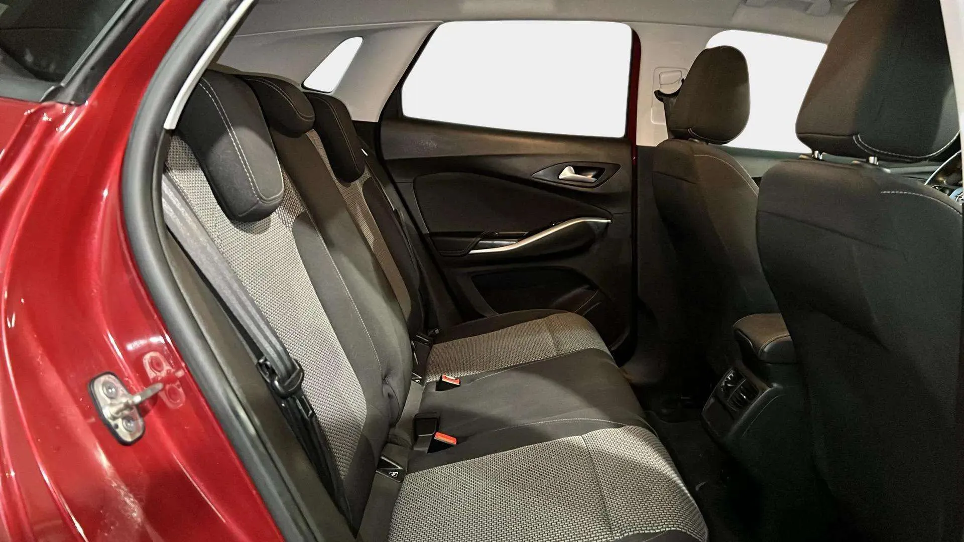 Opel Grandland 1.2 Turbo Selective - foto 13