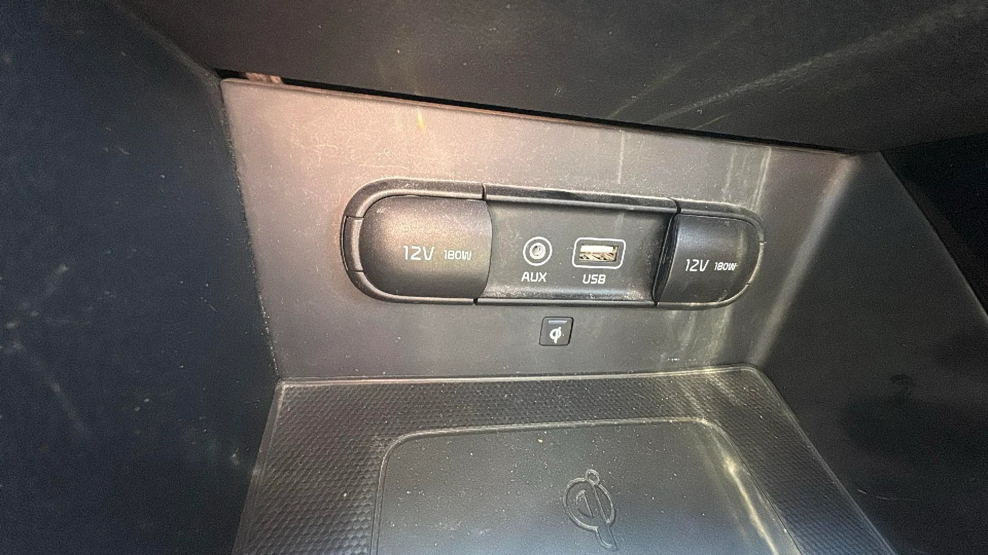 Kia Niro 1.6 GDi Híbrido Concept - foto 27