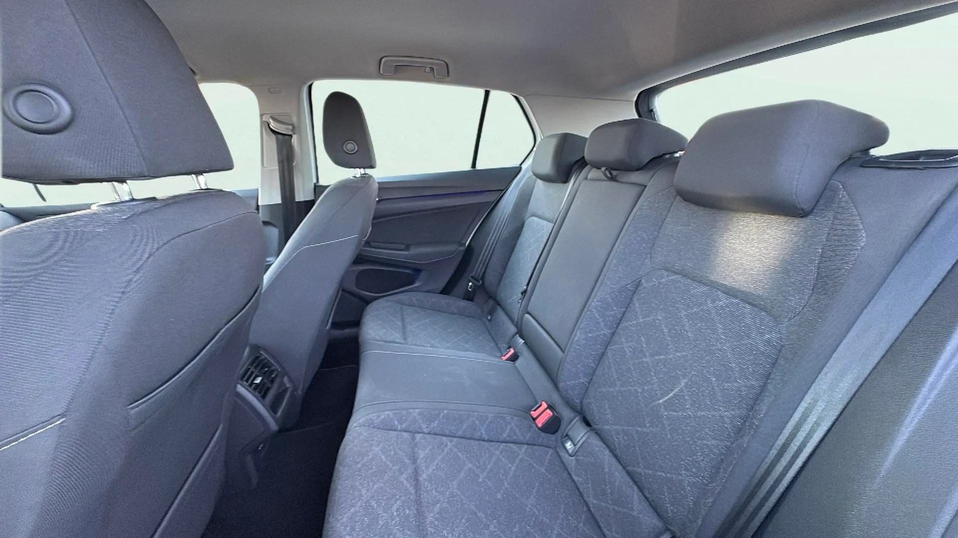 Volkswagen Golf Life 2.0 TDI DSG - foto 18