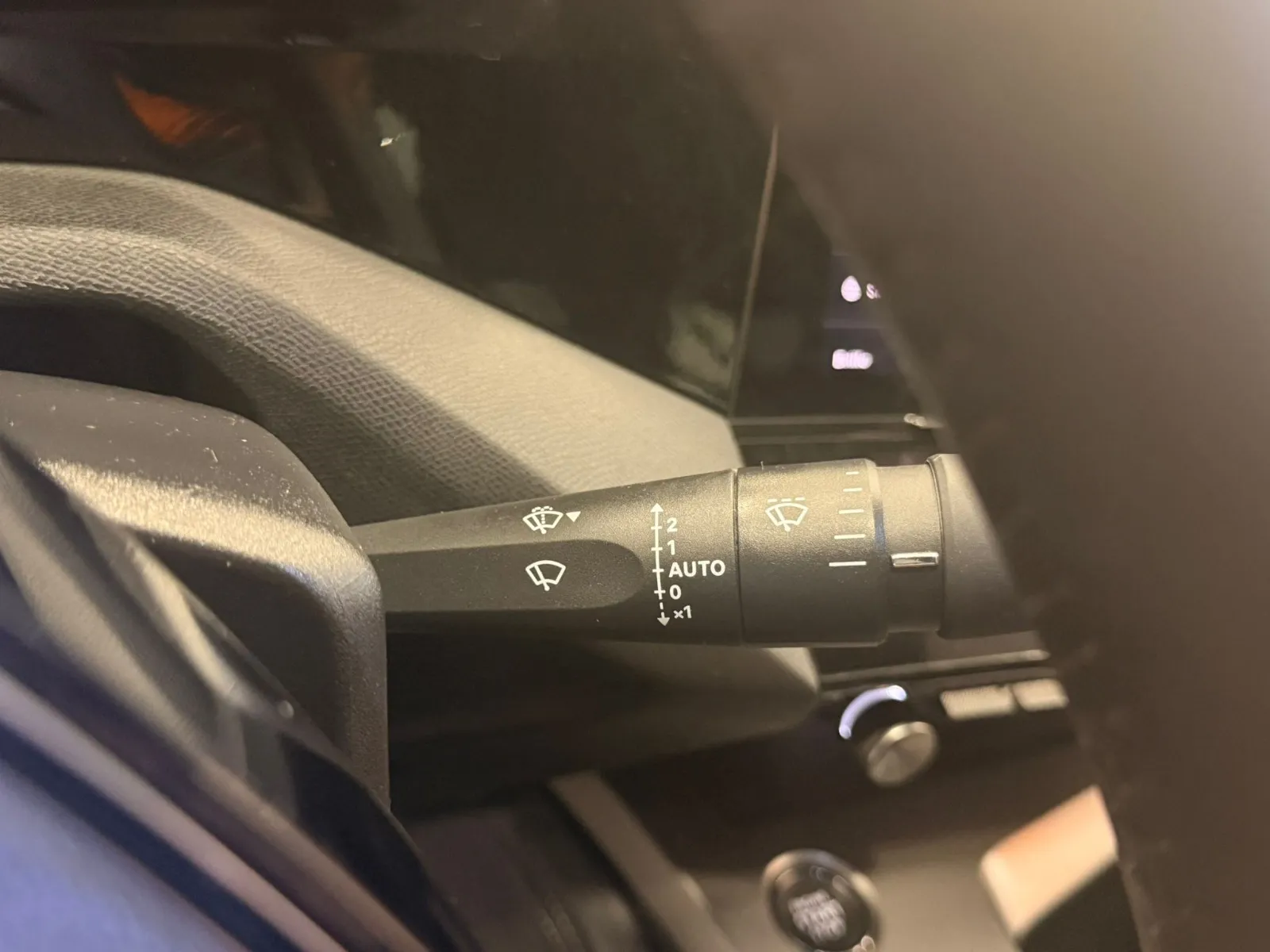 Peugeot 408 Allure Pack PureTech 130 EAT8 - foto 13