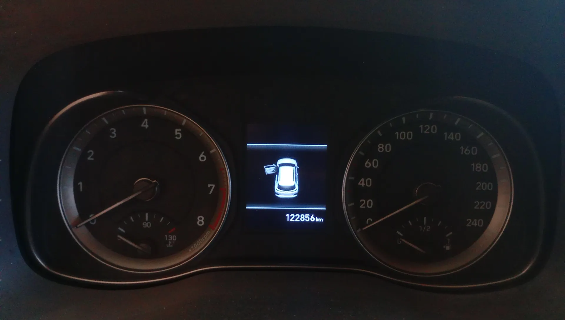 Hyundai Kona 1.0 T-GDi Essence 4x2 - foto 14