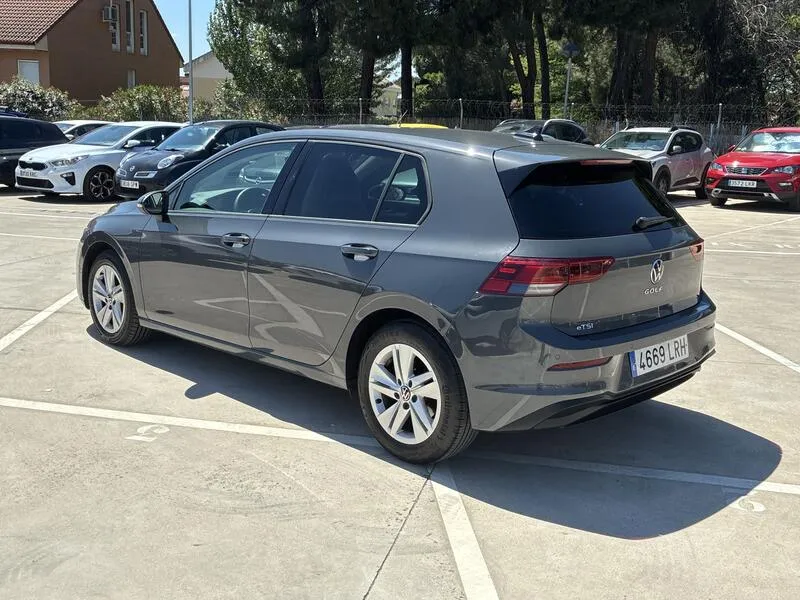 Volkswagen Golf 1.0 eTSI Life - foto 4