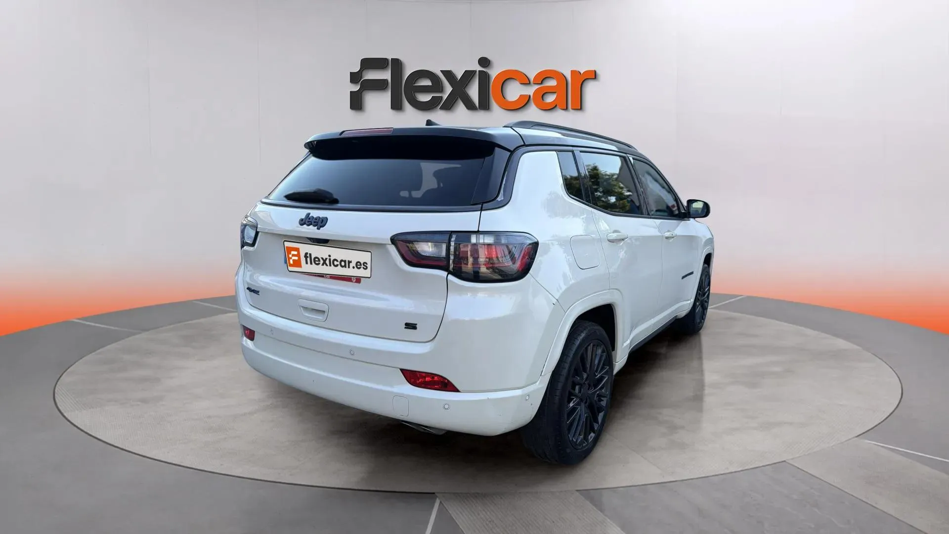 Jeep Compass 1.3 PHEV S AWD - foto 8