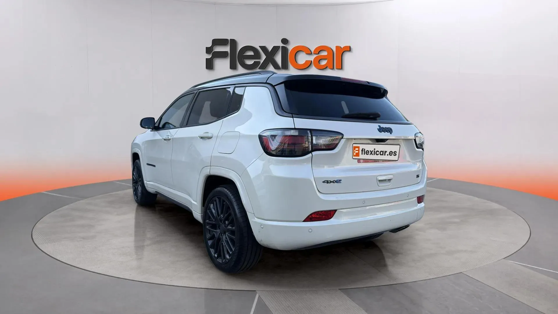 Jeep Compass 1.3 PHEV S AWD - foto 6