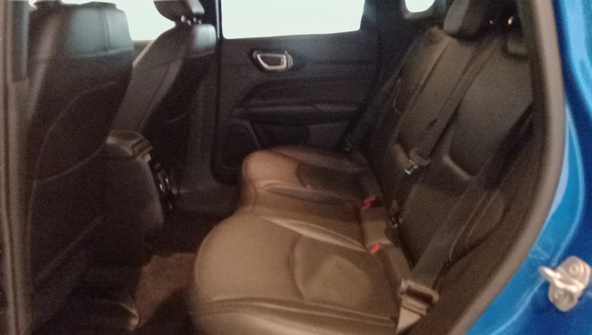 Jeep Compass 1.3 PHEV S AWD - foto 25