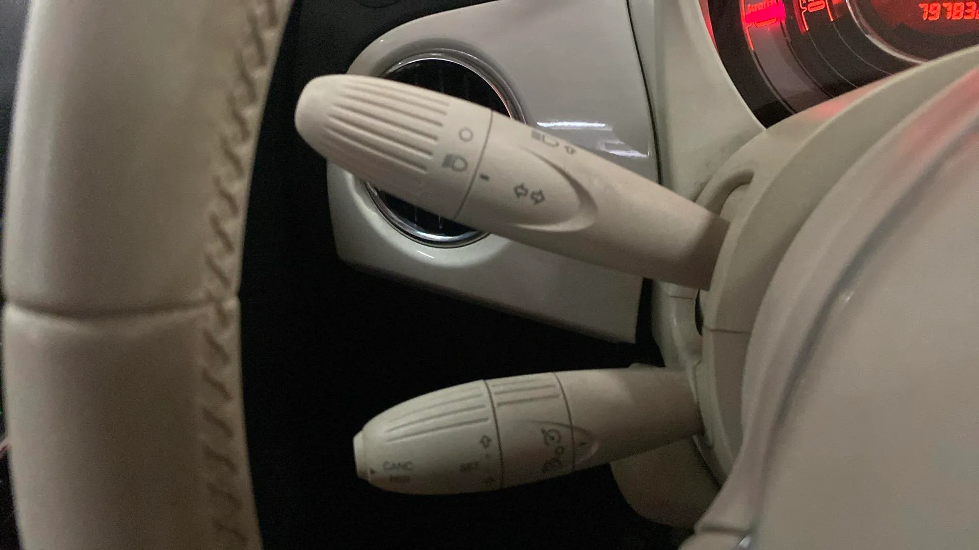 Fiat 500 Dolcevita 1.0 Hybrid - foto 18