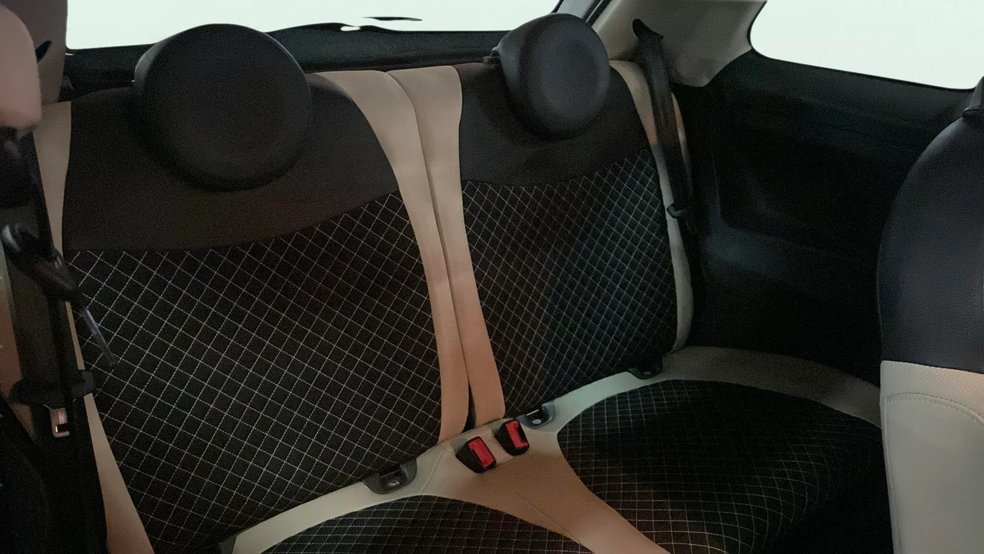Fiat 500 Dolcevita 1.0 Hybrid - foto 25