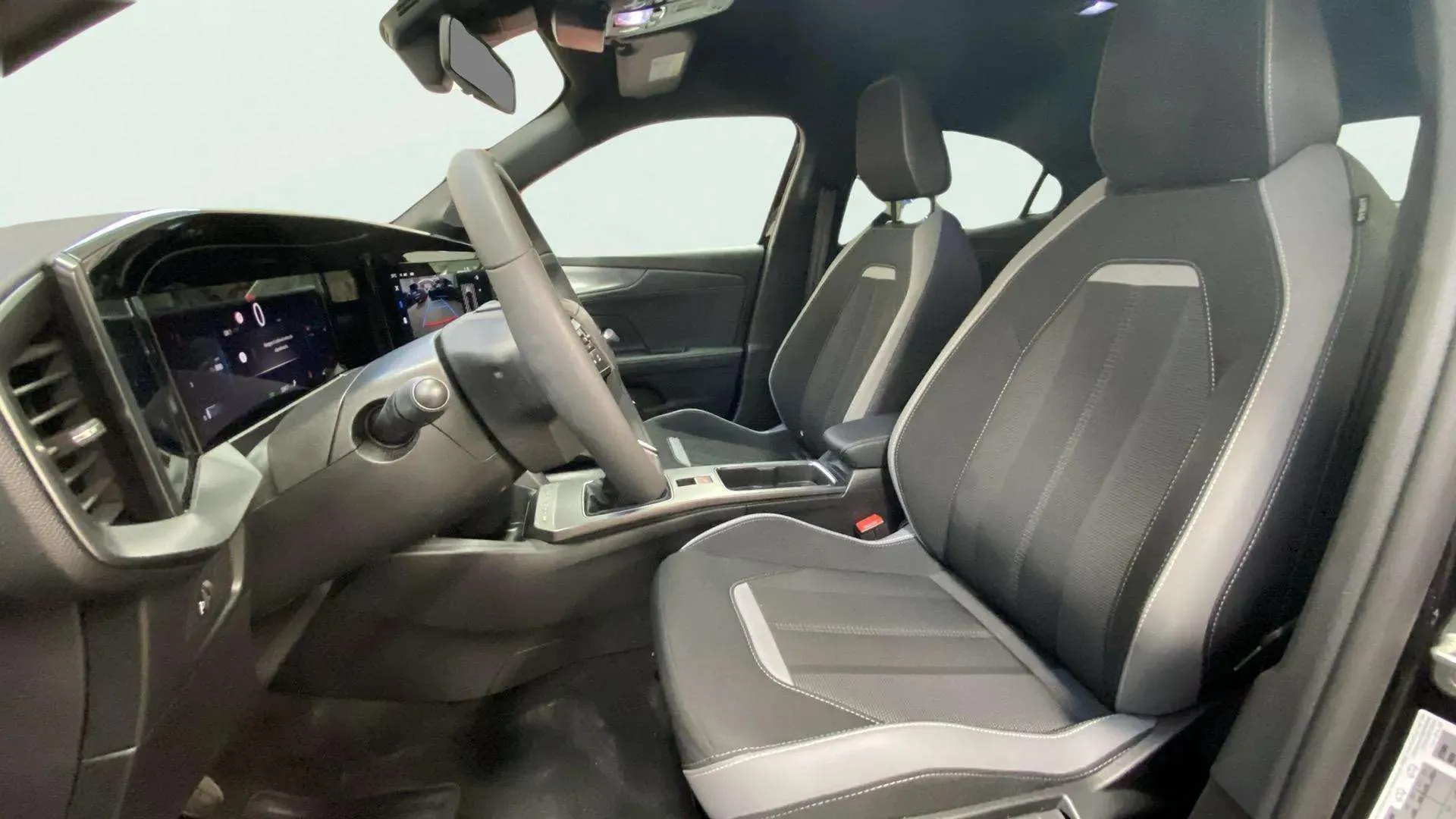 Opel Mokka 1.2 T GS - foto 16