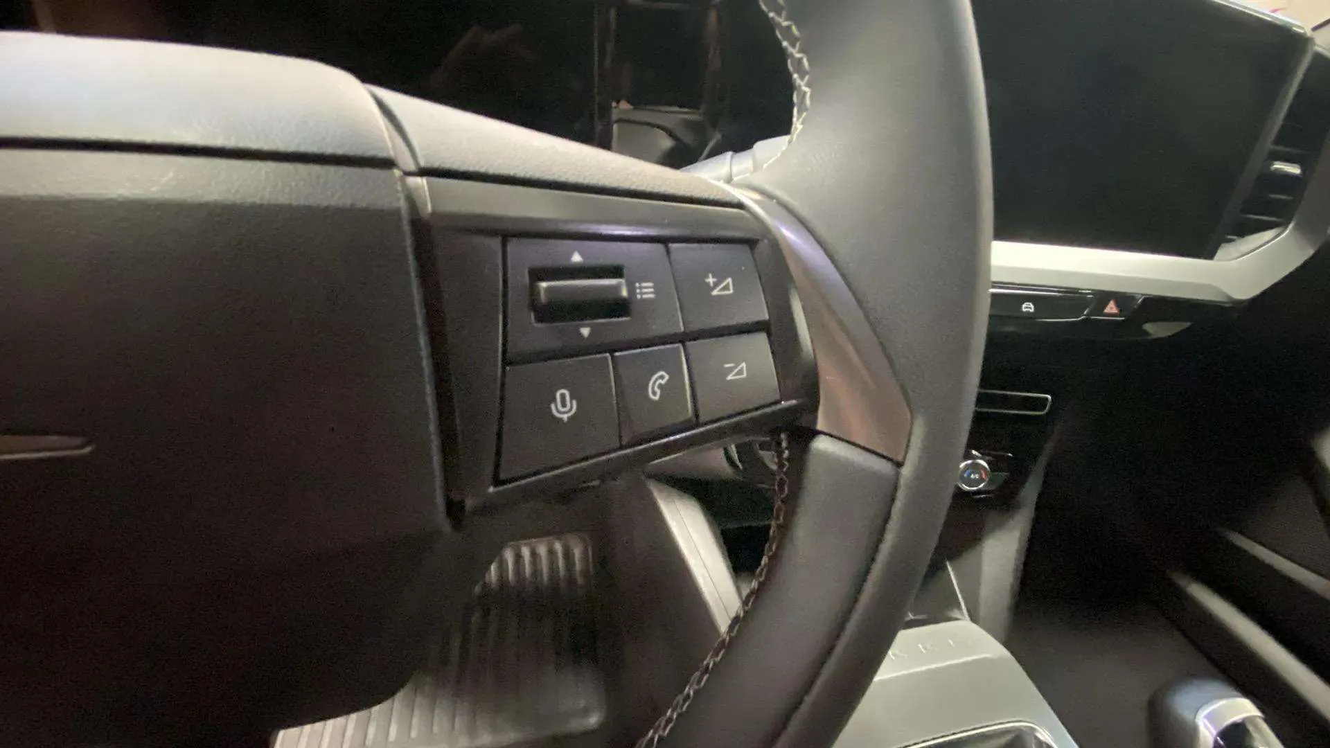 Opel Mokka 1.2 T GS - foto 19
