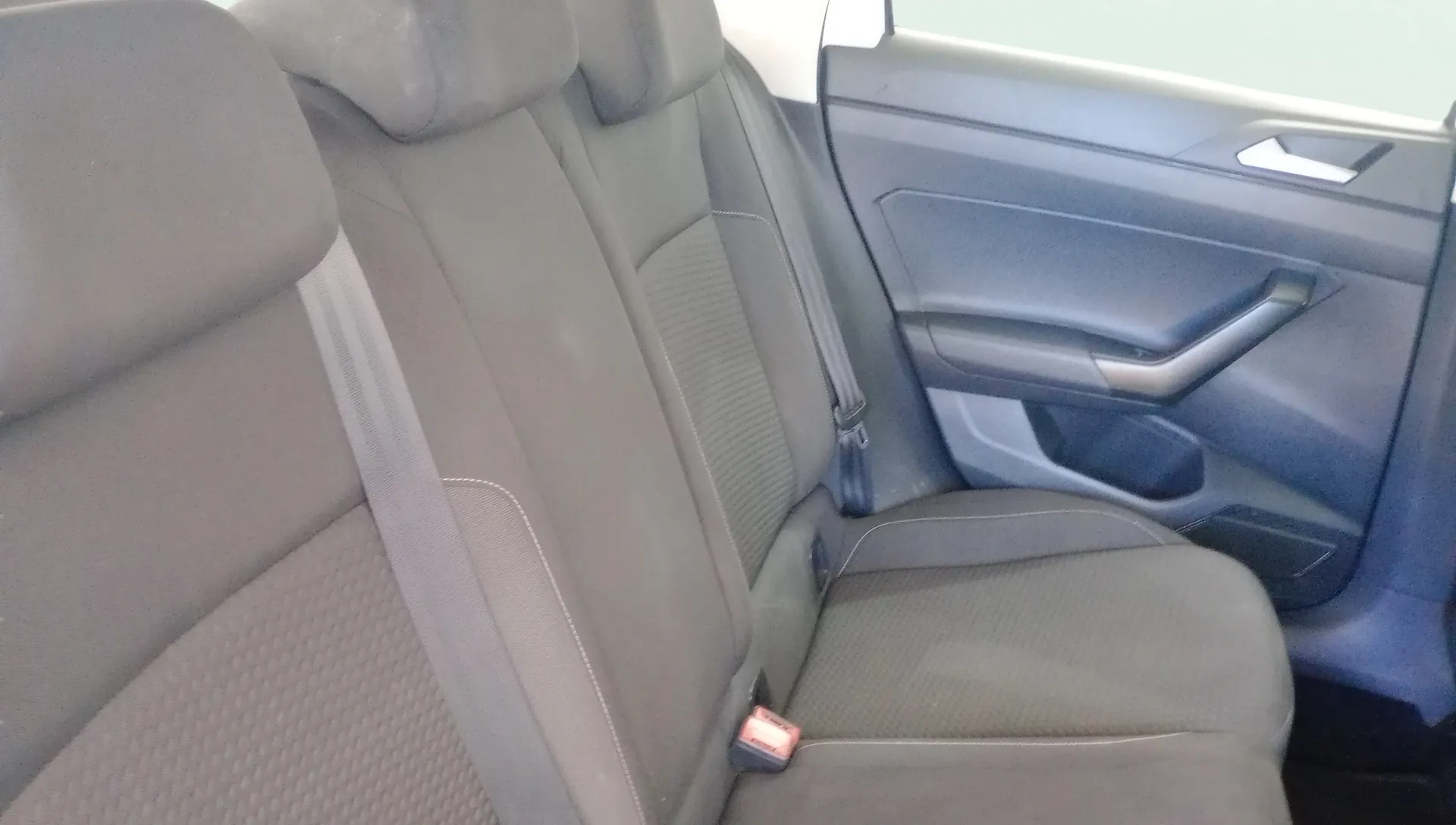 Volkswagen Polo Advance 1.6 TDI - foto 9