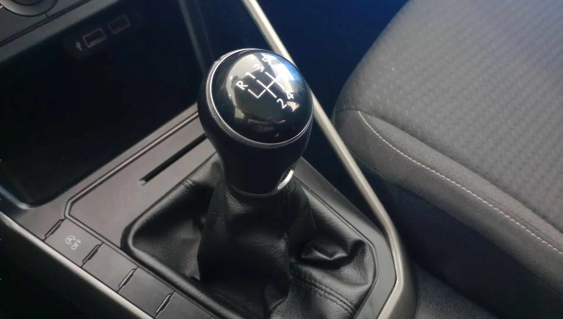 Volkswagen Polo Advance 1.6 TDI - foto 15