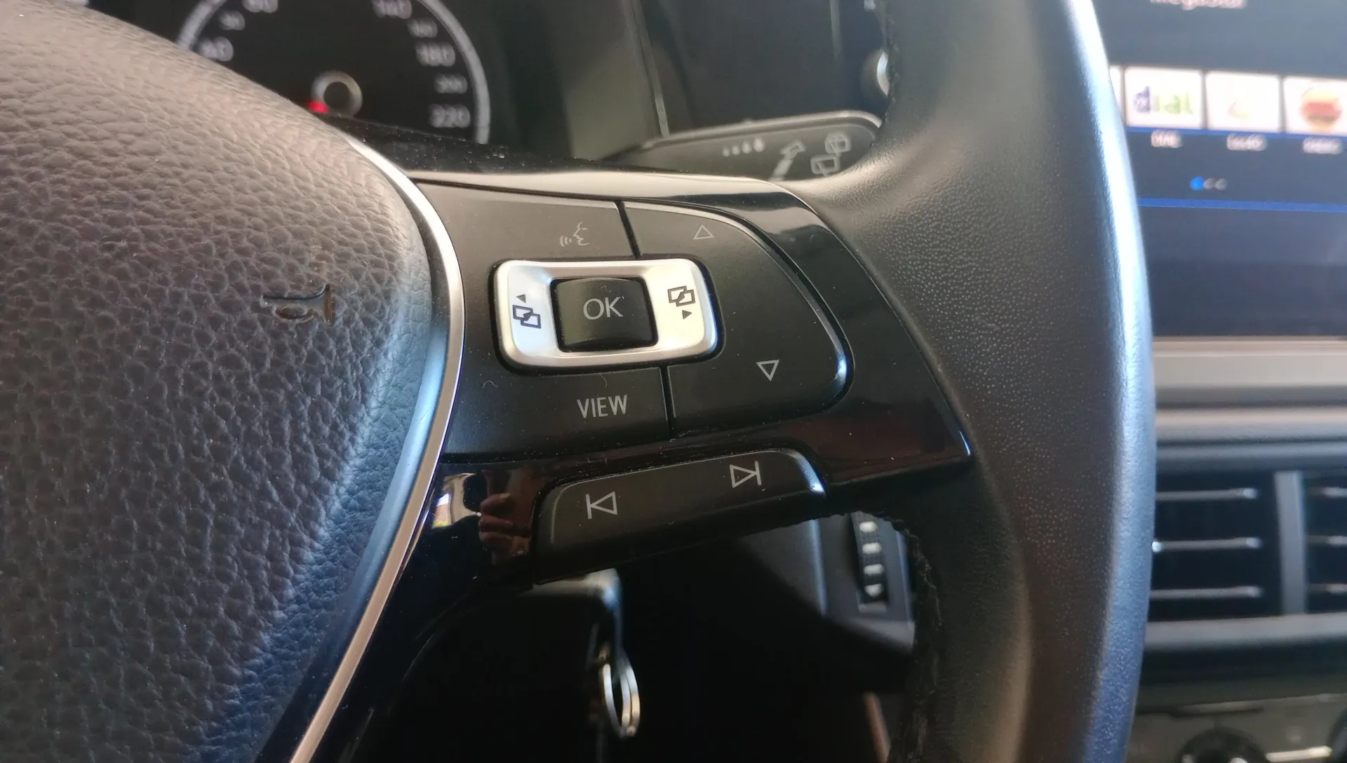 Volkswagen Polo Advance 1.6 TDI - foto 17