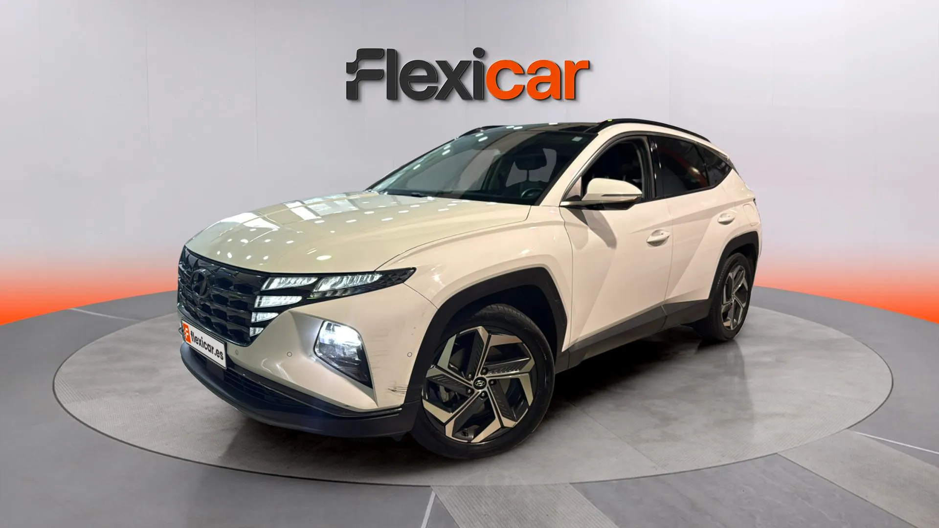 Hyundai Tucson 1.6 T-GDi PHEV Maxx 4x4 - foto 3