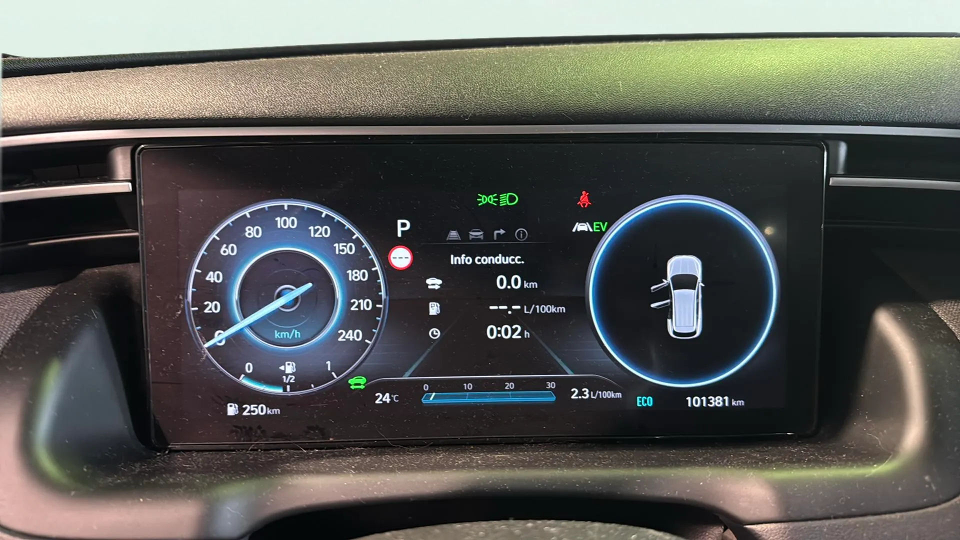Hyundai Tucson 1.6 T-GDi PHEV Maxx 4x4 - foto 13