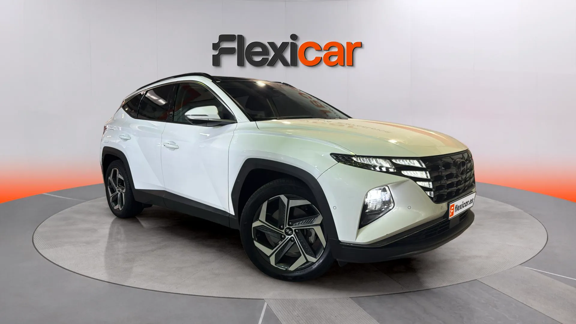 Hyundai Tucson 1.6 T-GDi PHEV Maxx 4x4 - foto 9
