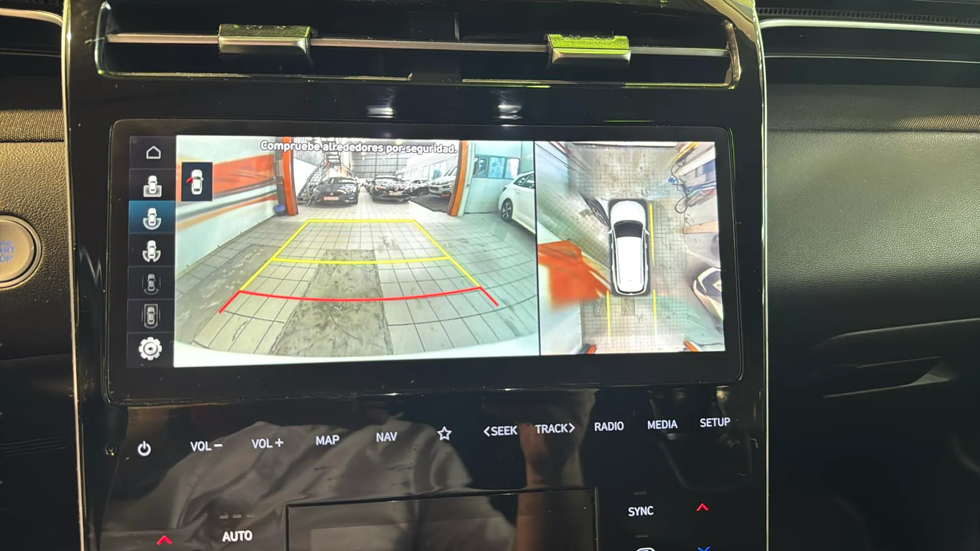 Hyundai Tucson 1.6 T-GDi PHEV Maxx 4x4 - foto 14