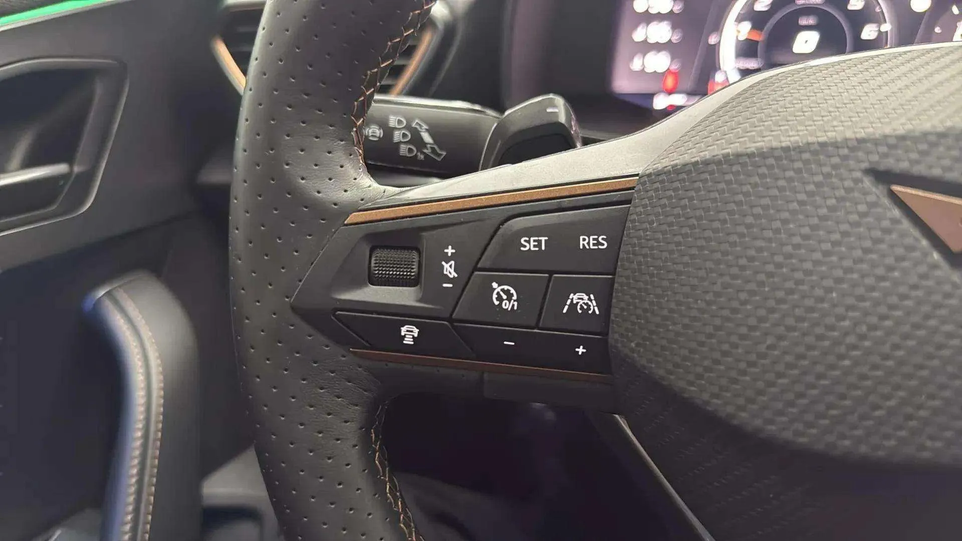 Cupra León 1.5 eTSI DSG - foto 18