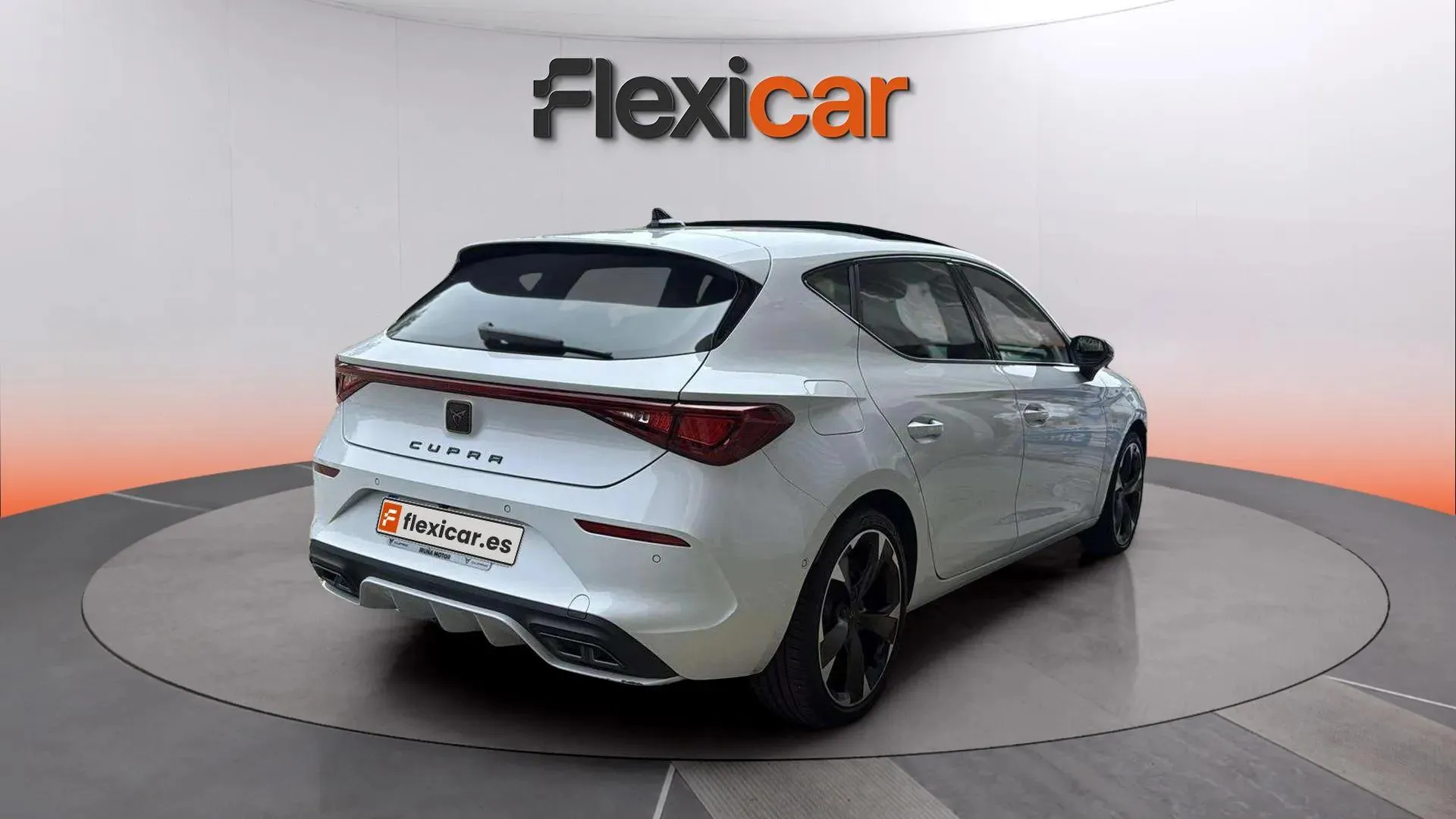 Cupra León 1.5 eTSI DSG - foto 3