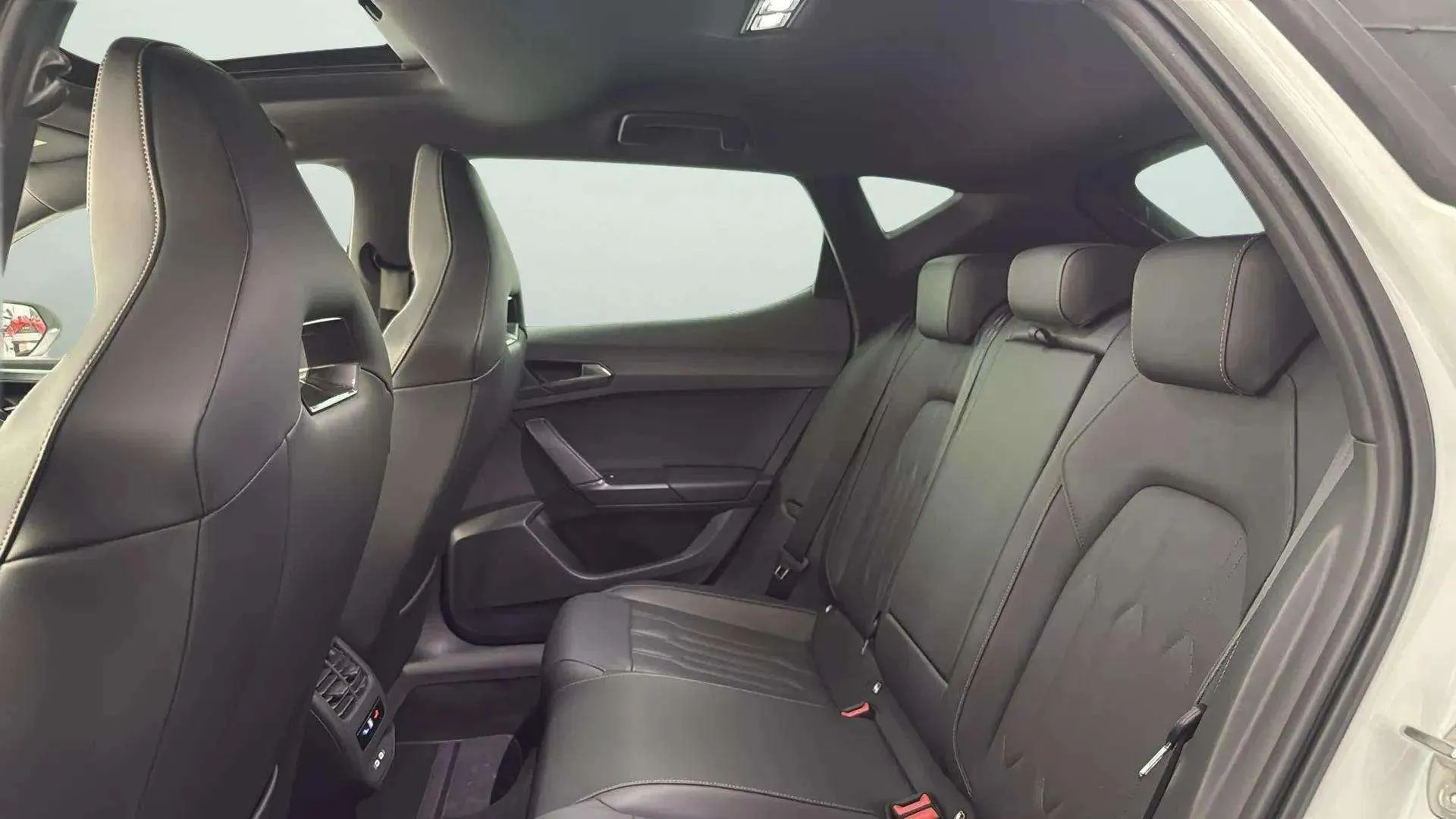 Cupra León 1.5 eTSI DSG - foto 16
