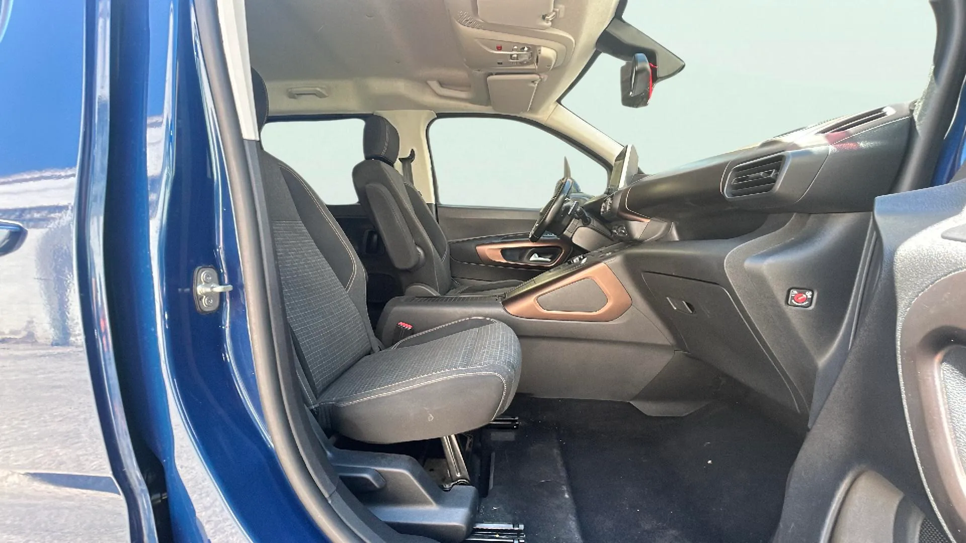 Peugeot Rifter GT Line Standard BlueHDi EAT8 - foto 15