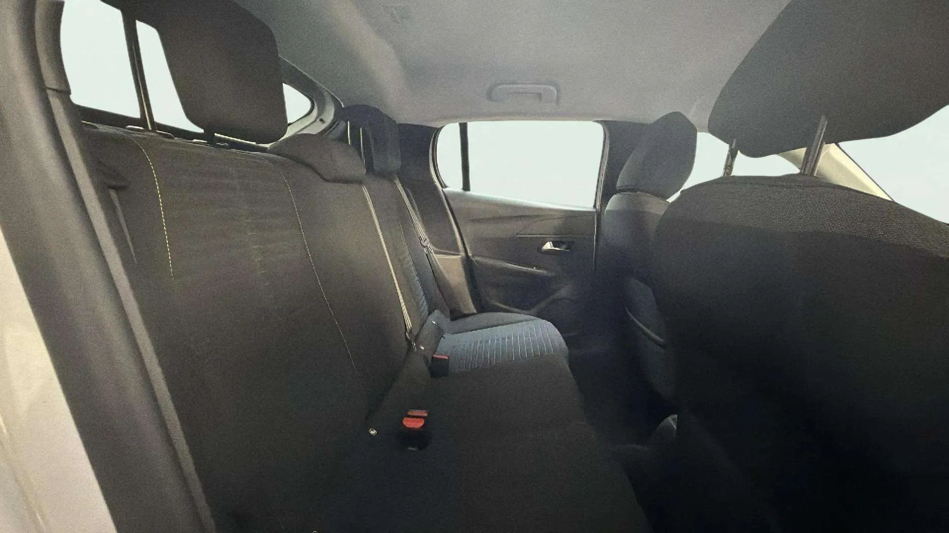 Peugeot 208 Active PureTech 100 - foto 19