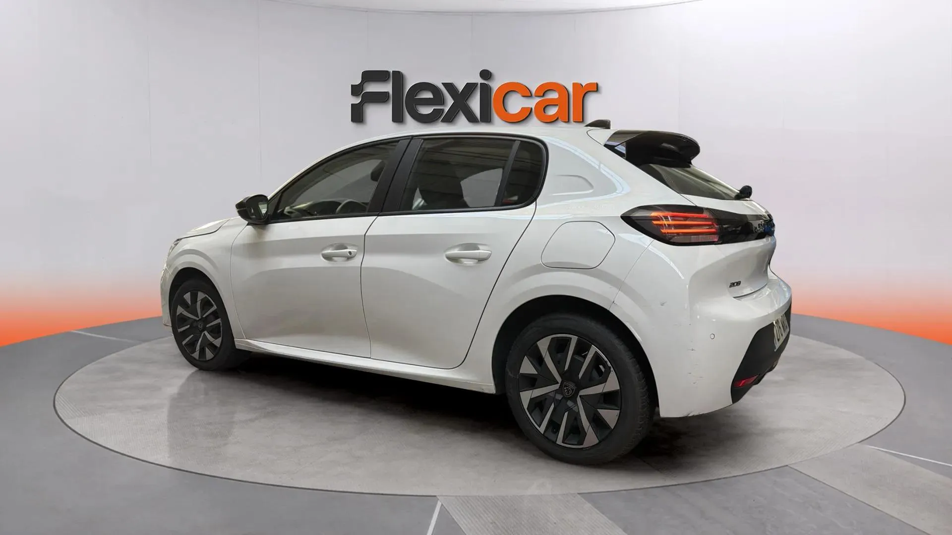 Peugeot 208 Active PureTech 100 - foto 10