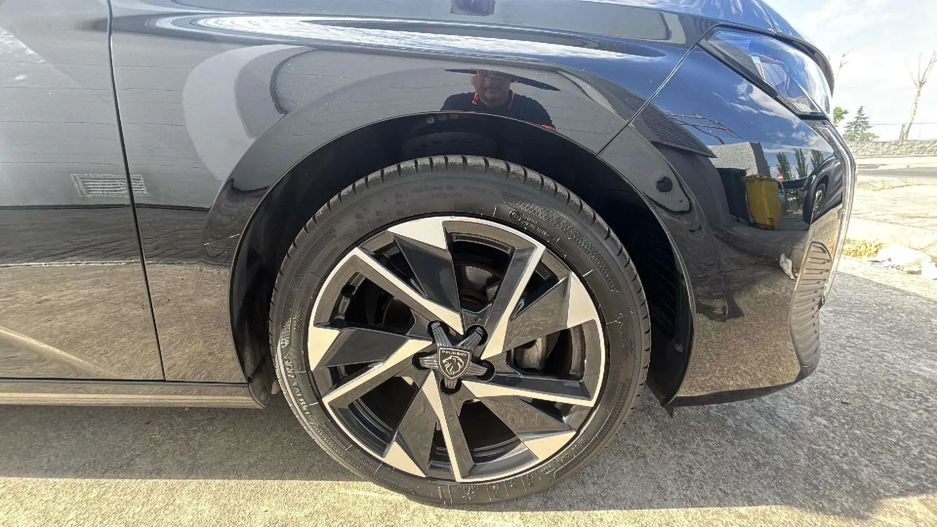 Peugeot 308 Allure PureTech 130 - foto 10