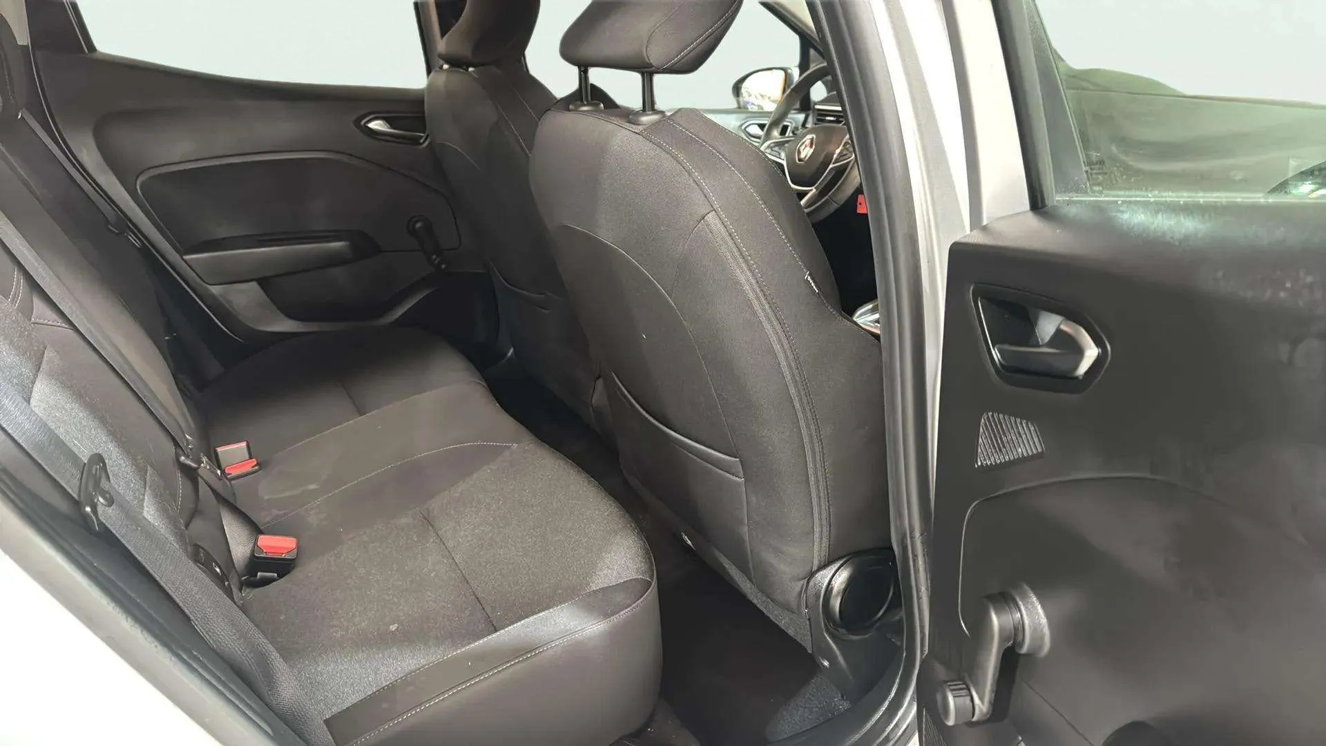 Renault Clio Business Blue dCi - foto 19