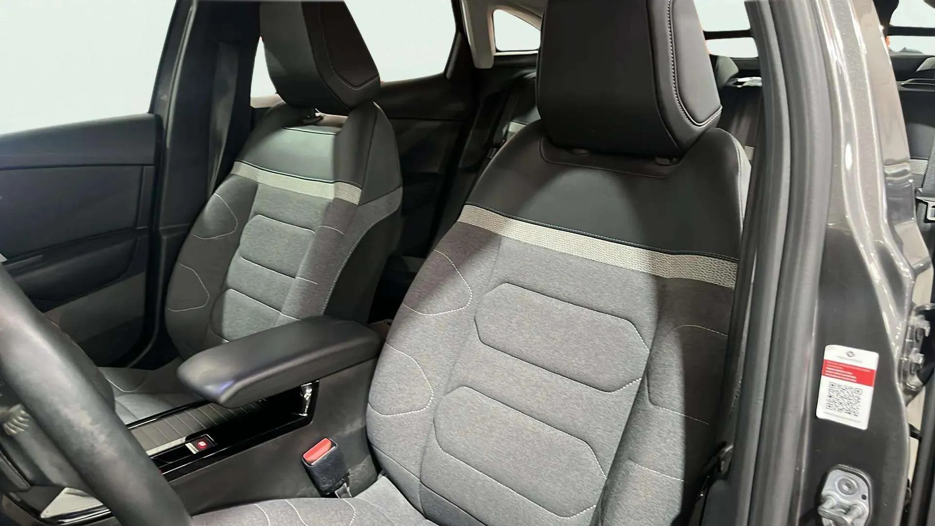 Citroën C4 PureTech 130 Feel Pack - foto 24
