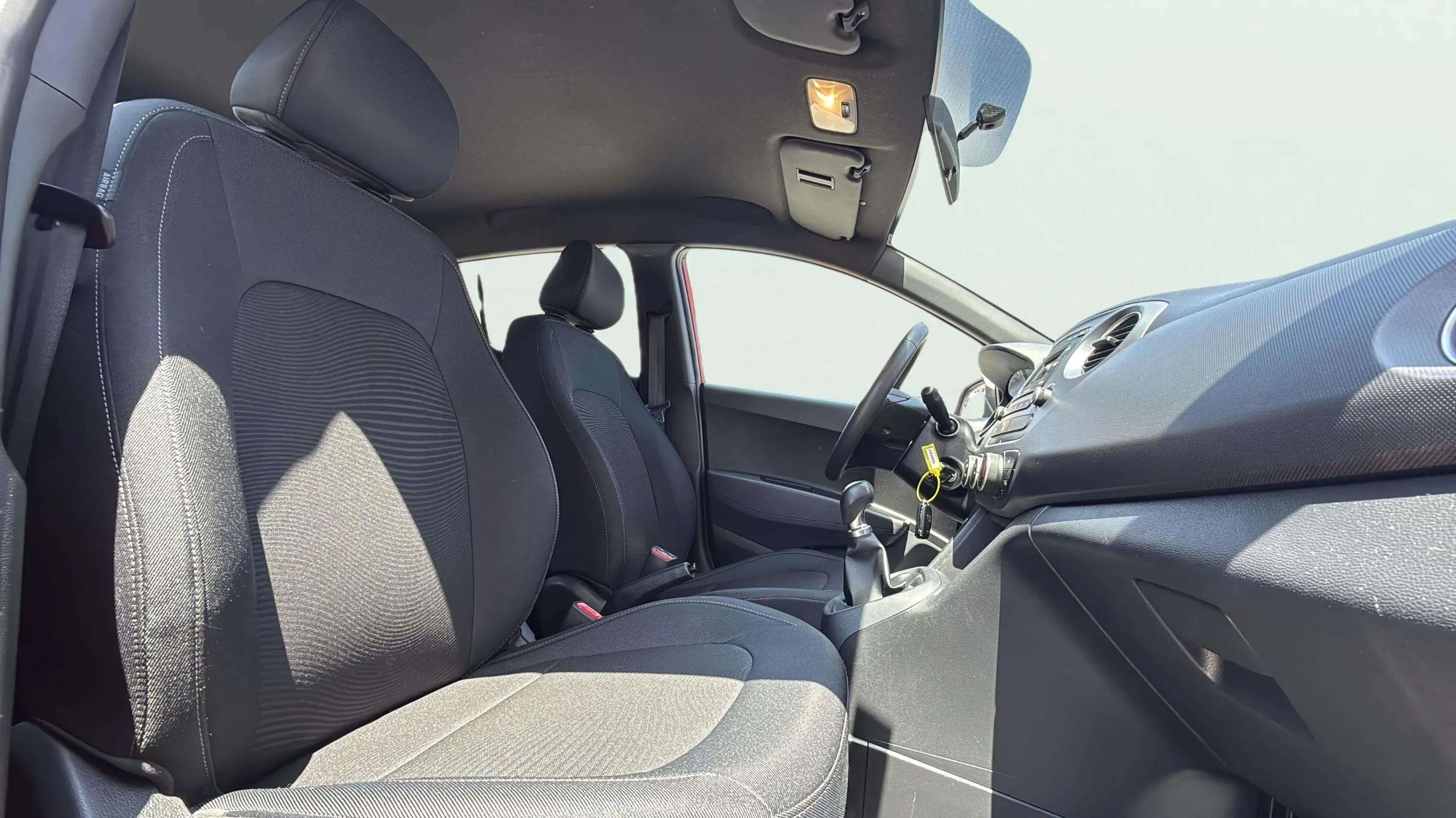 Hyundai i10 1.0 Go! - foto 9
