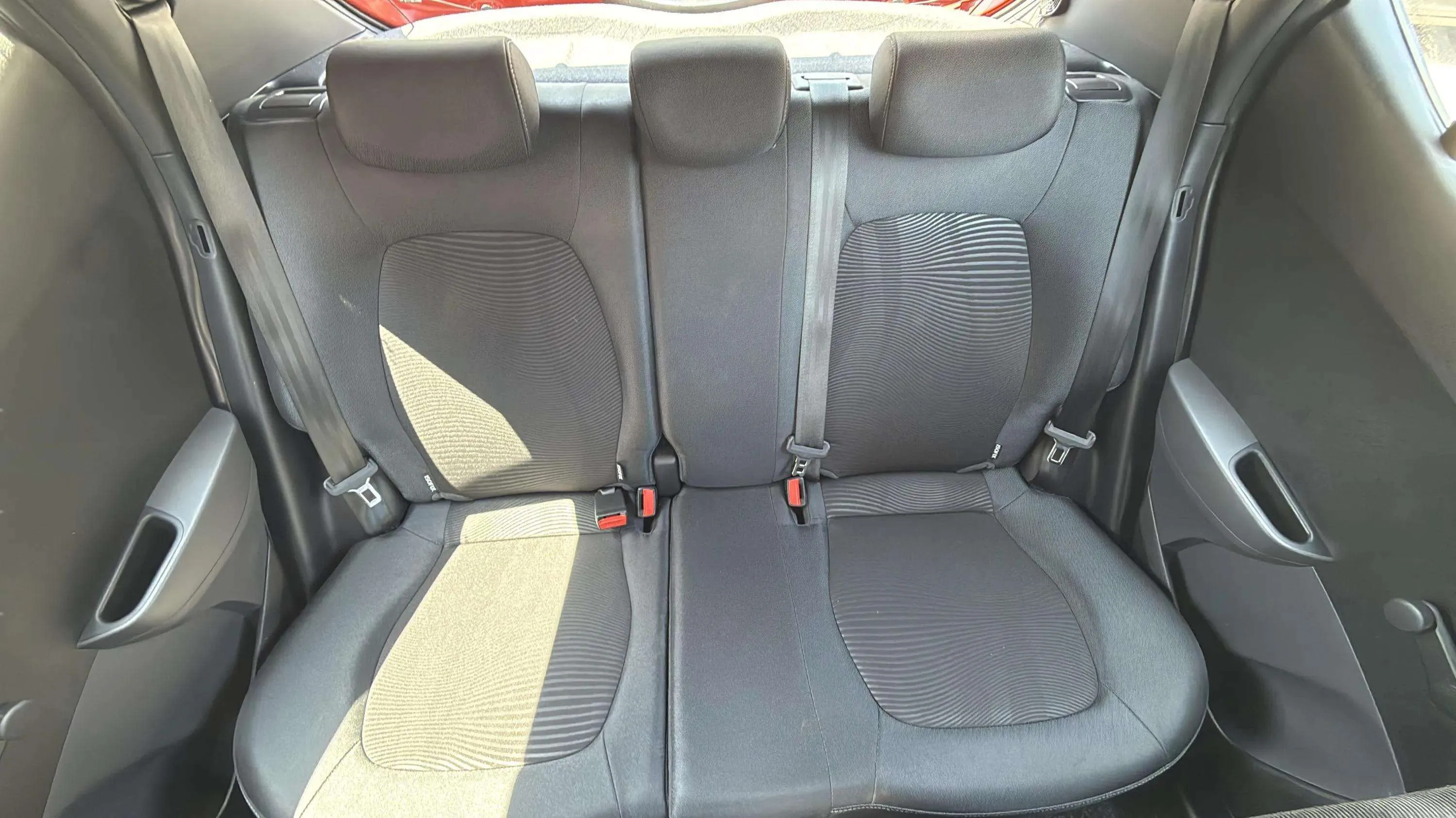 Hyundai i10 1.0 Go! - foto 15