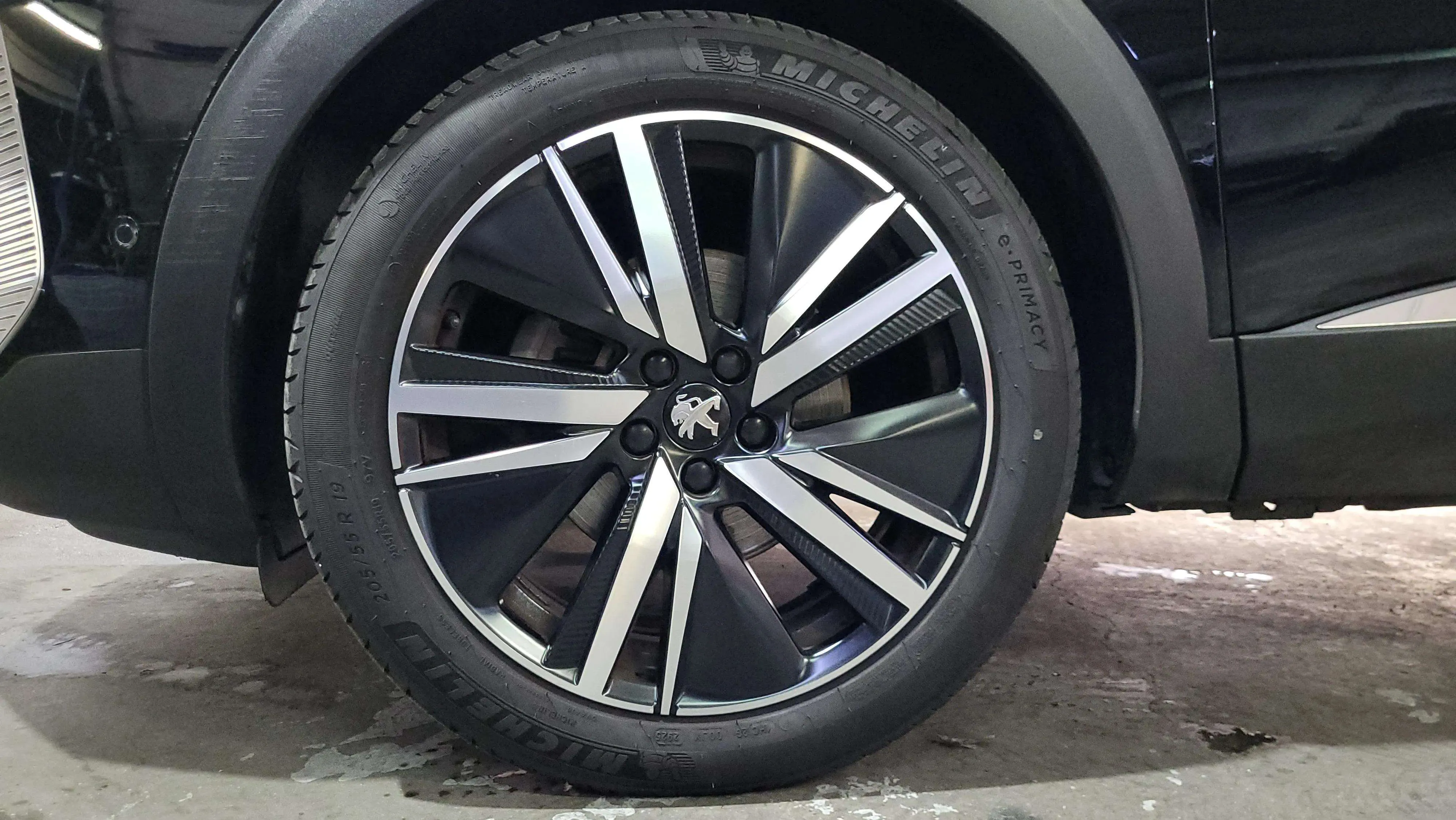 Peugeot 3008 1.2 PureTech GT EAT8 - foto 18