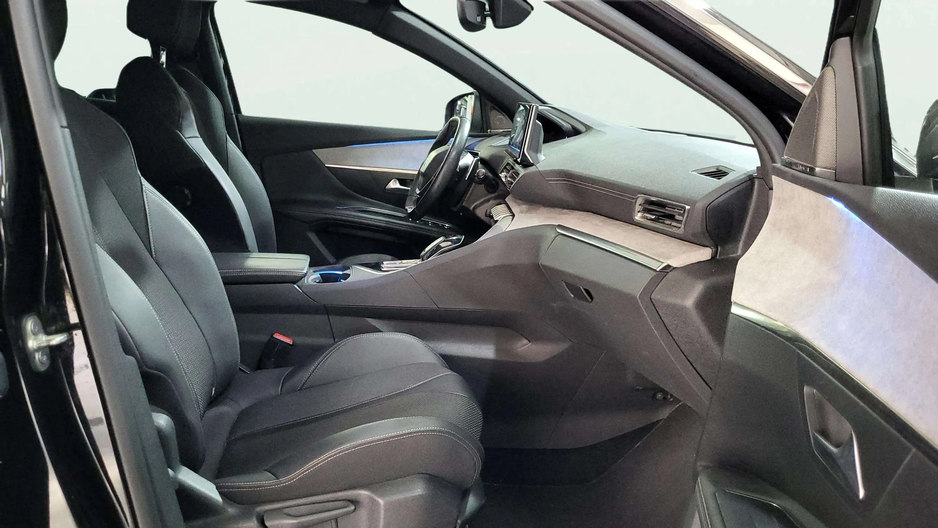 Peugeot 3008 1.2 PureTech GT EAT8 - foto 9
