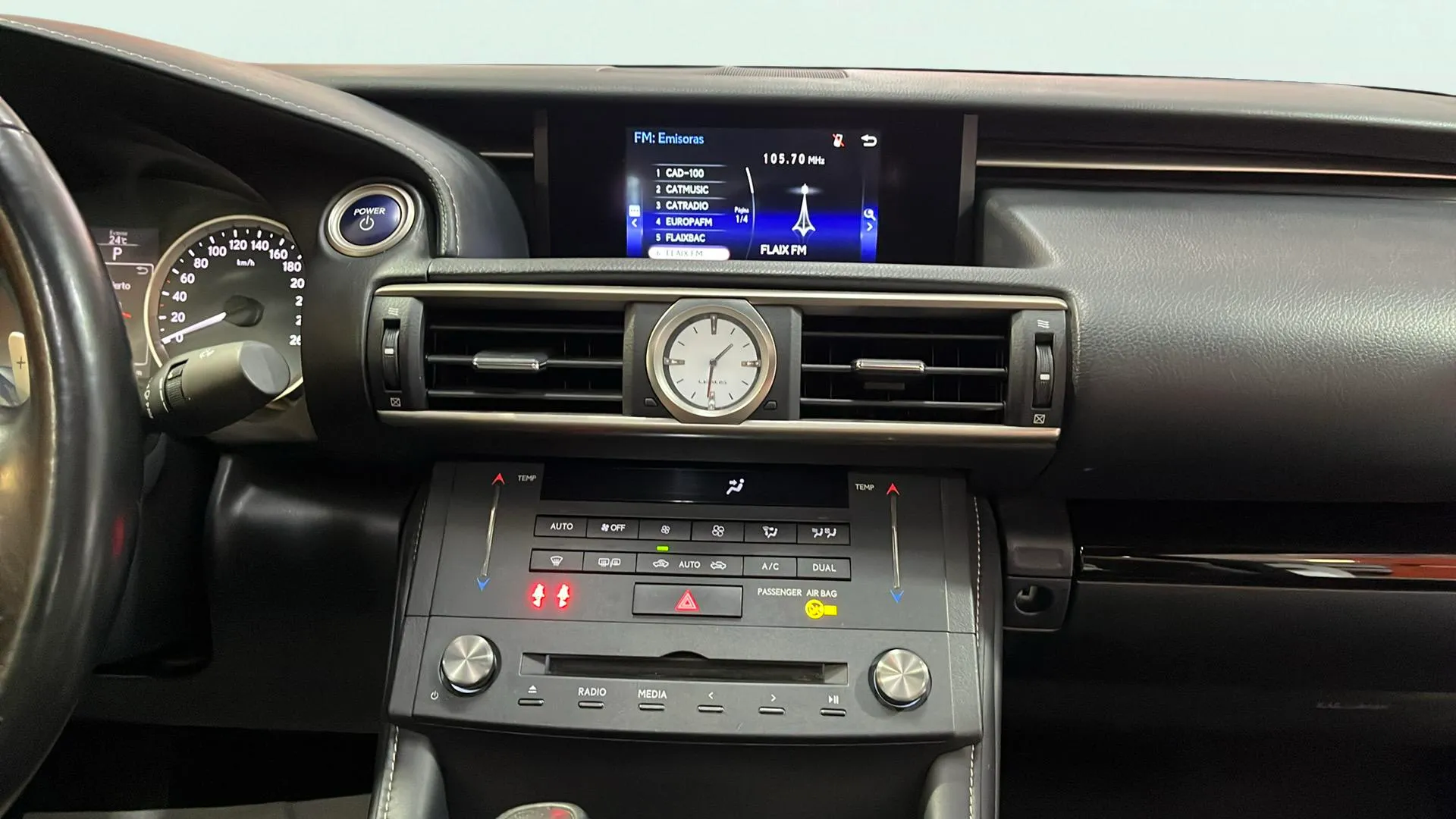 Lexus RC 2.5 RC 300h Executive - foto 12